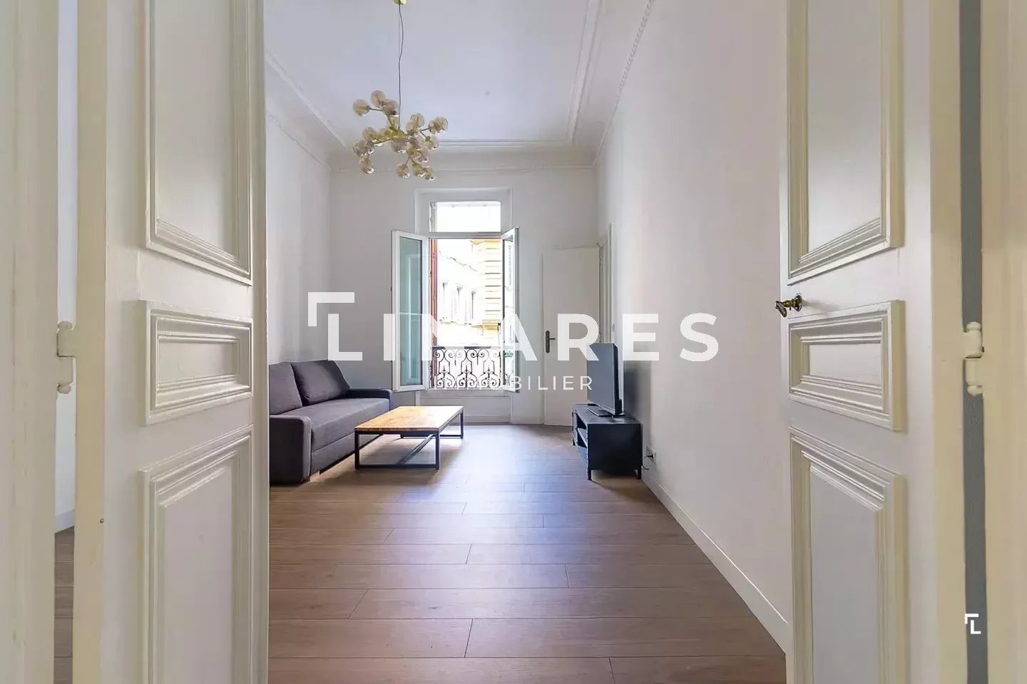 INVESTISSEMENT LOCATIF – T3 102m² – VIEUX-PORT / COUTELLERIE