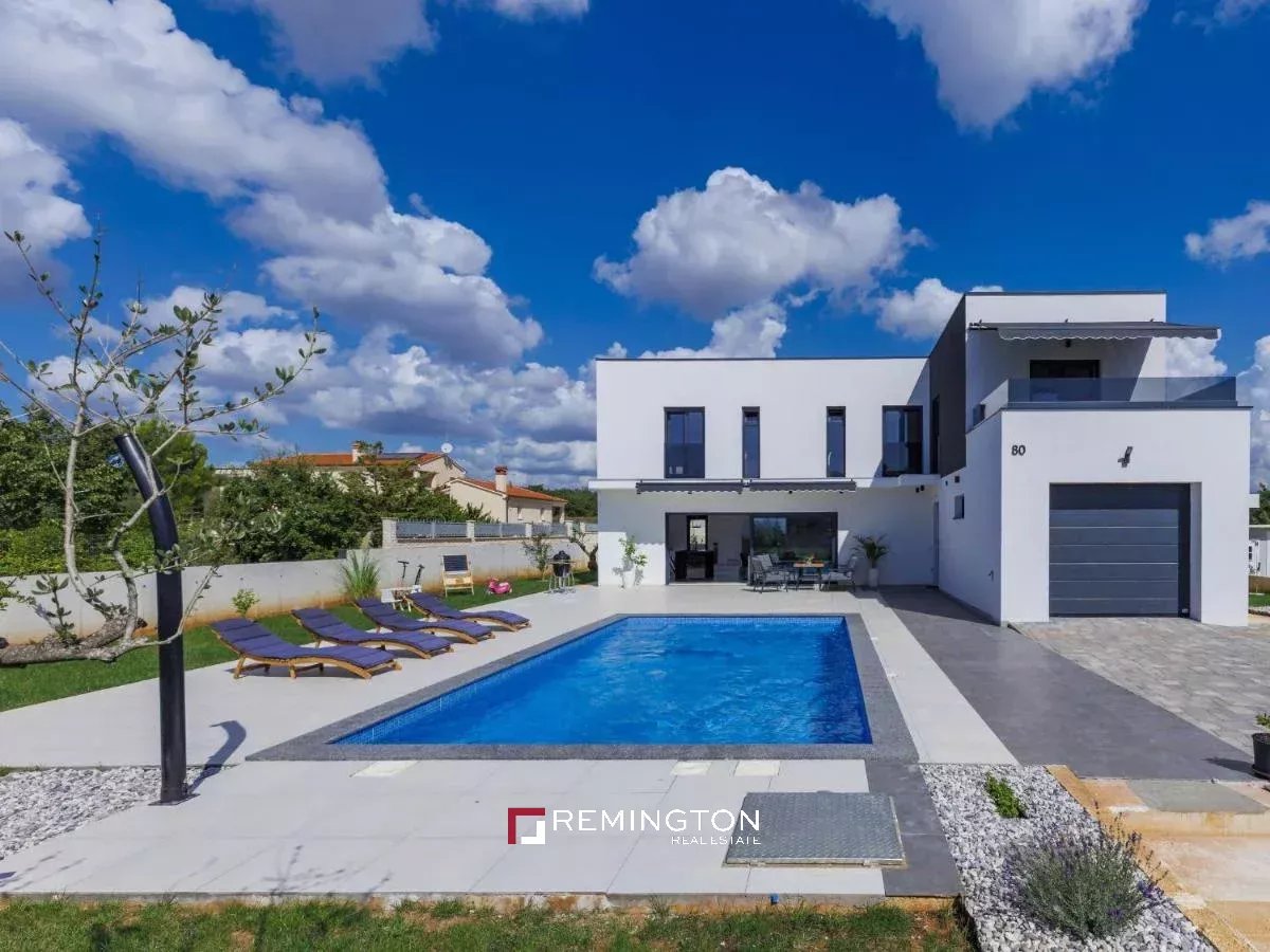 3 Bedroom Villa/Townhouse's Image 8