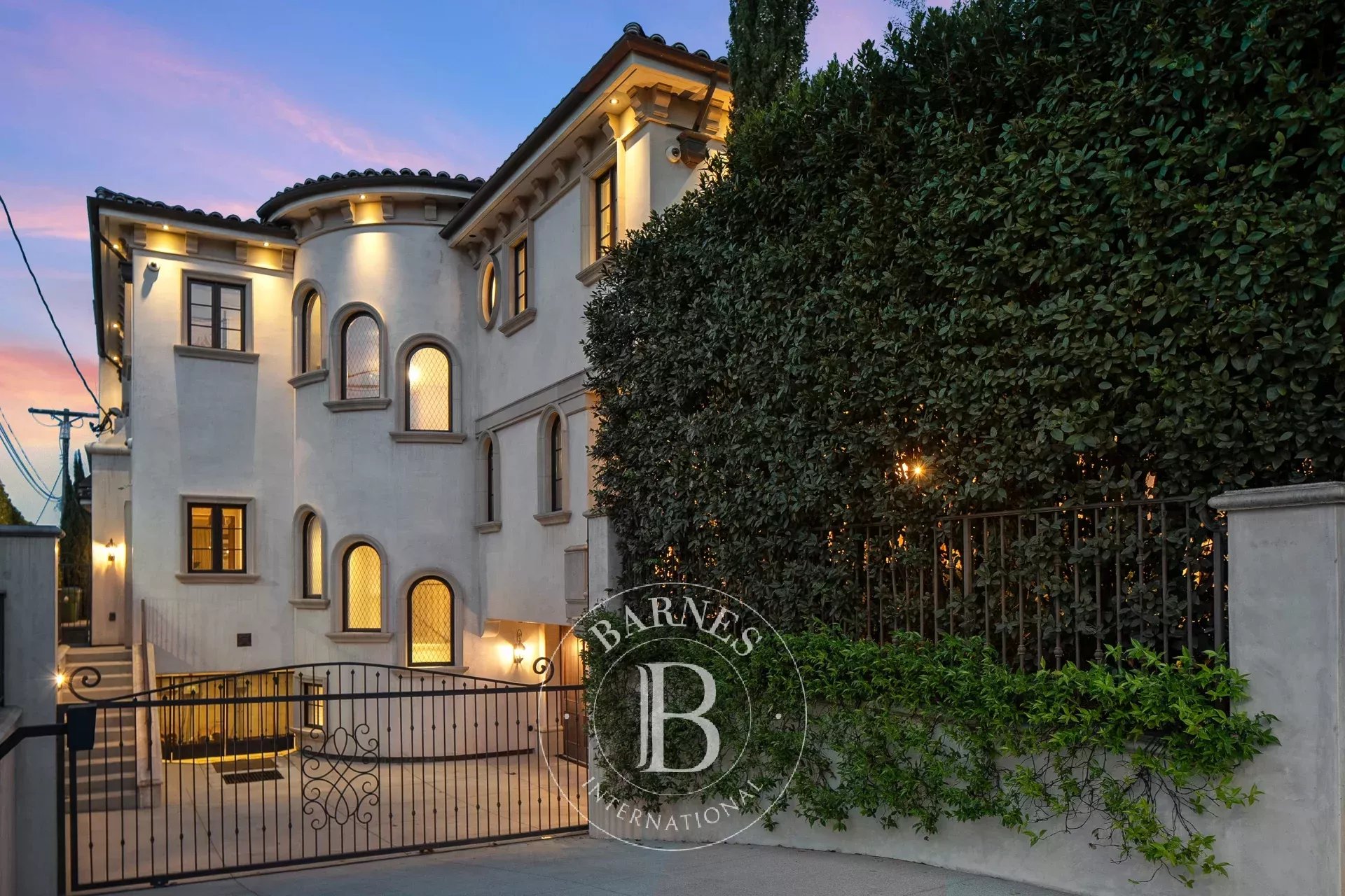 Villa Westchester  -  ref 86040905 (picture 1)