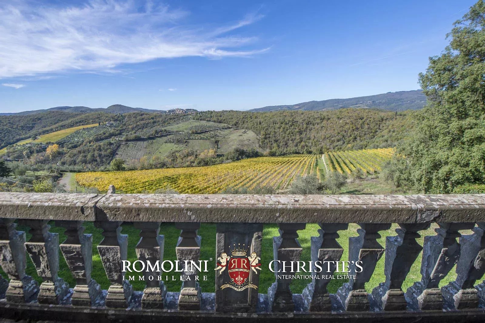 LUXURY HISTORICAL VILLA FOR SALE IN RADDA IN CHIANTI, TUSCANY