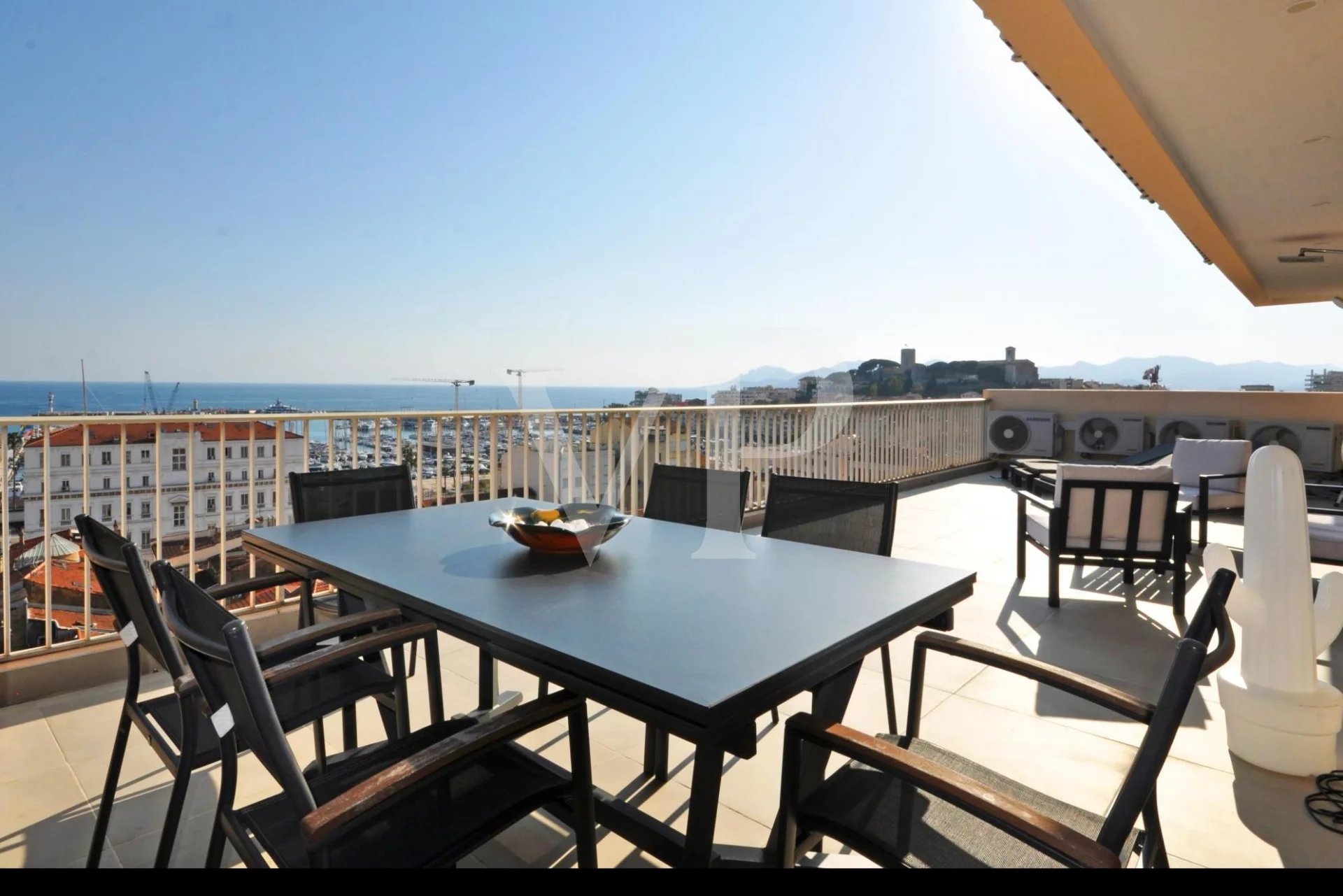 Verkauf - Wohnung Cannes (Suquet) - 1 575 000 €