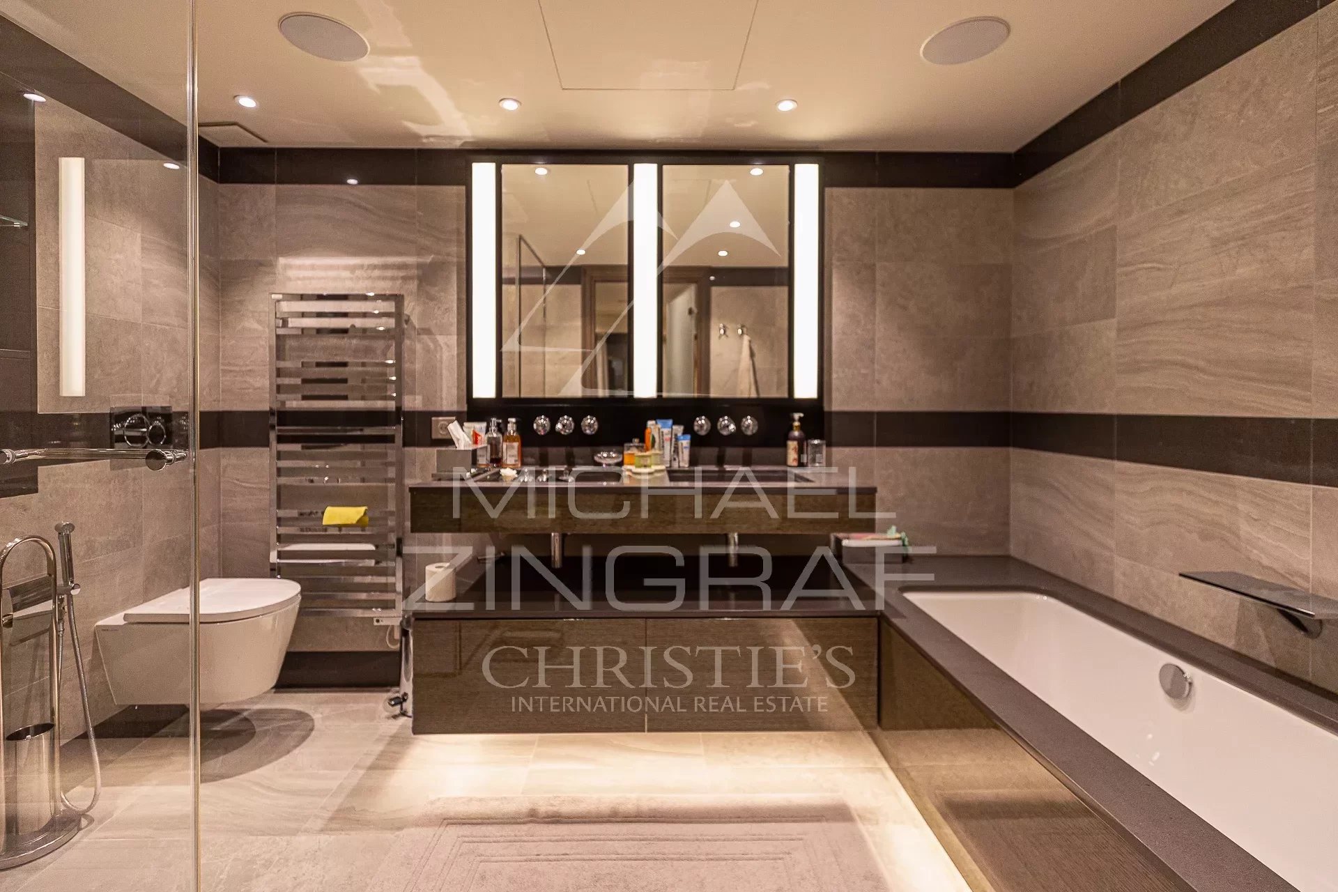 3 Bedroom Apartment/Flat's Image 6