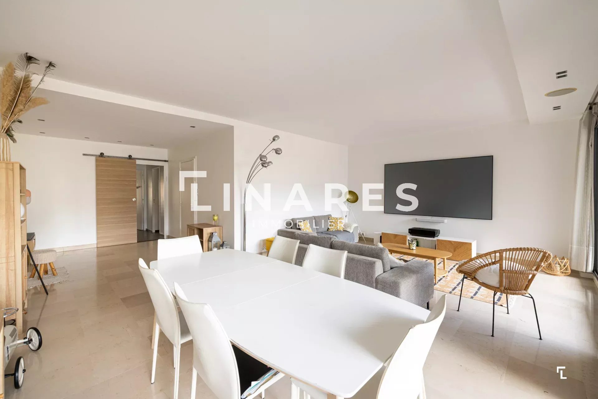 LE SPACIEUX GOYA – Appartement T4 de 127m2  avec terrasses – 13008- Carré d'Or