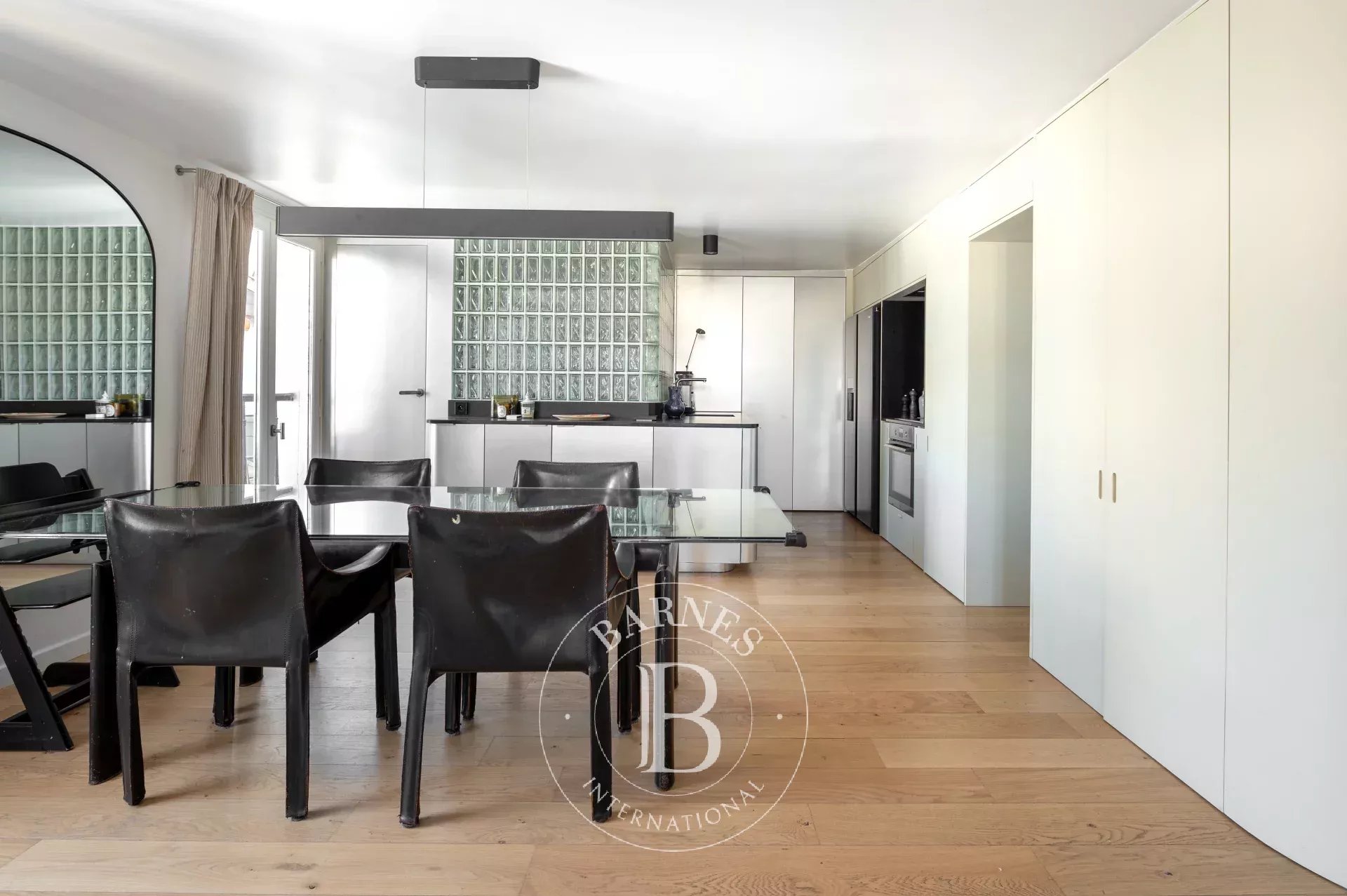 Daire Paris 9ème - picture 5