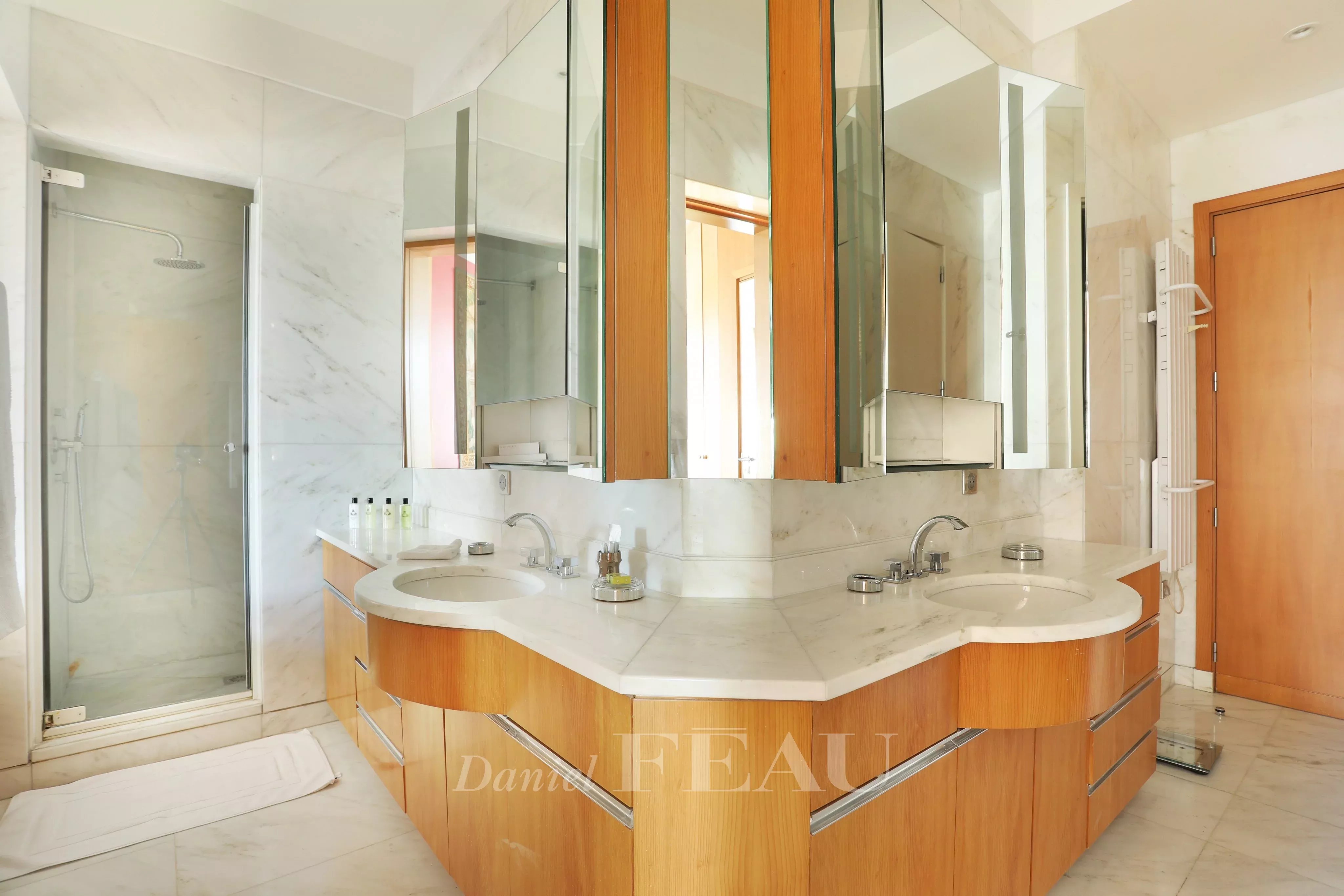 Bathroom Tile