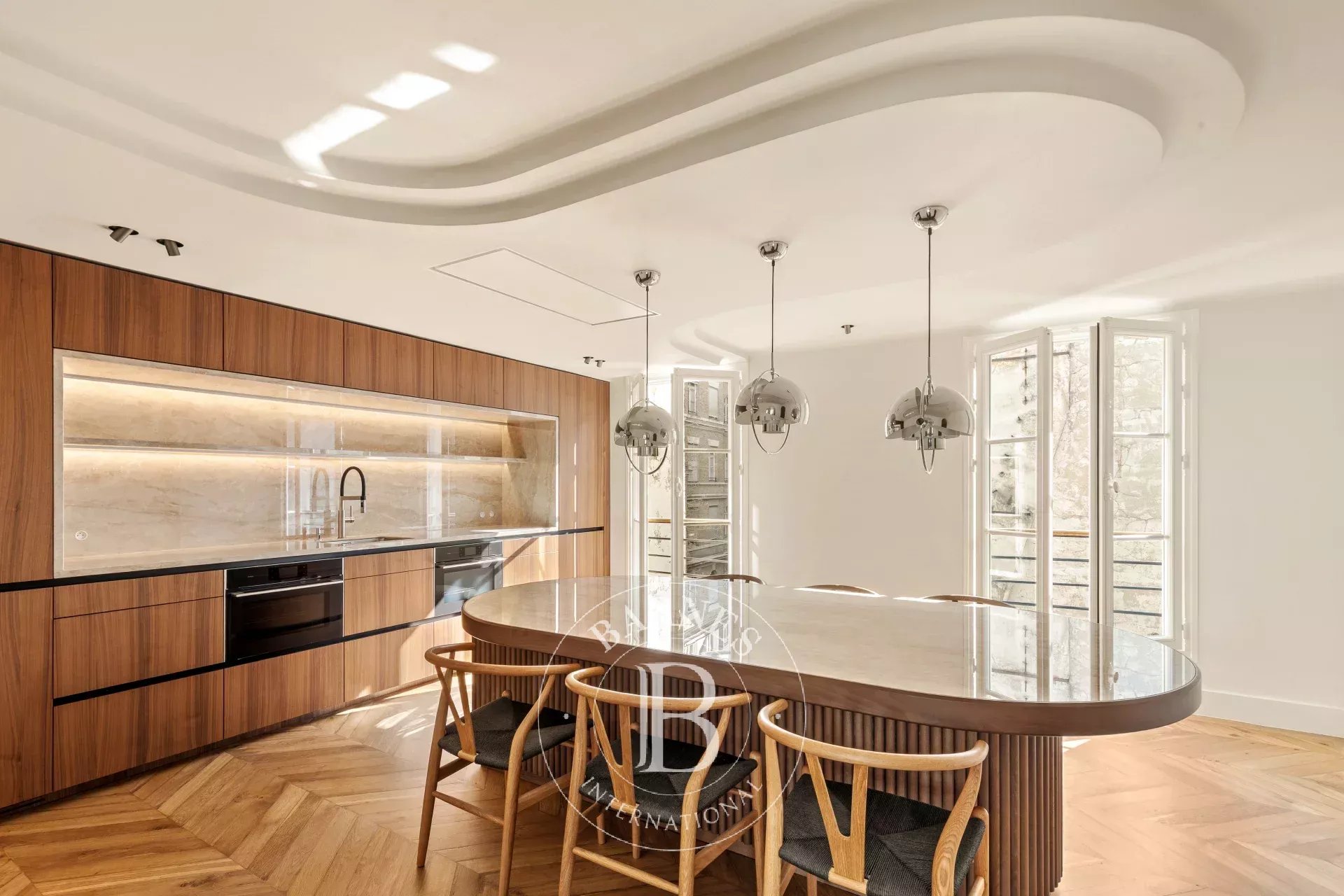 Apartment Paris 75008  -  ref 86841793 (picture 1)