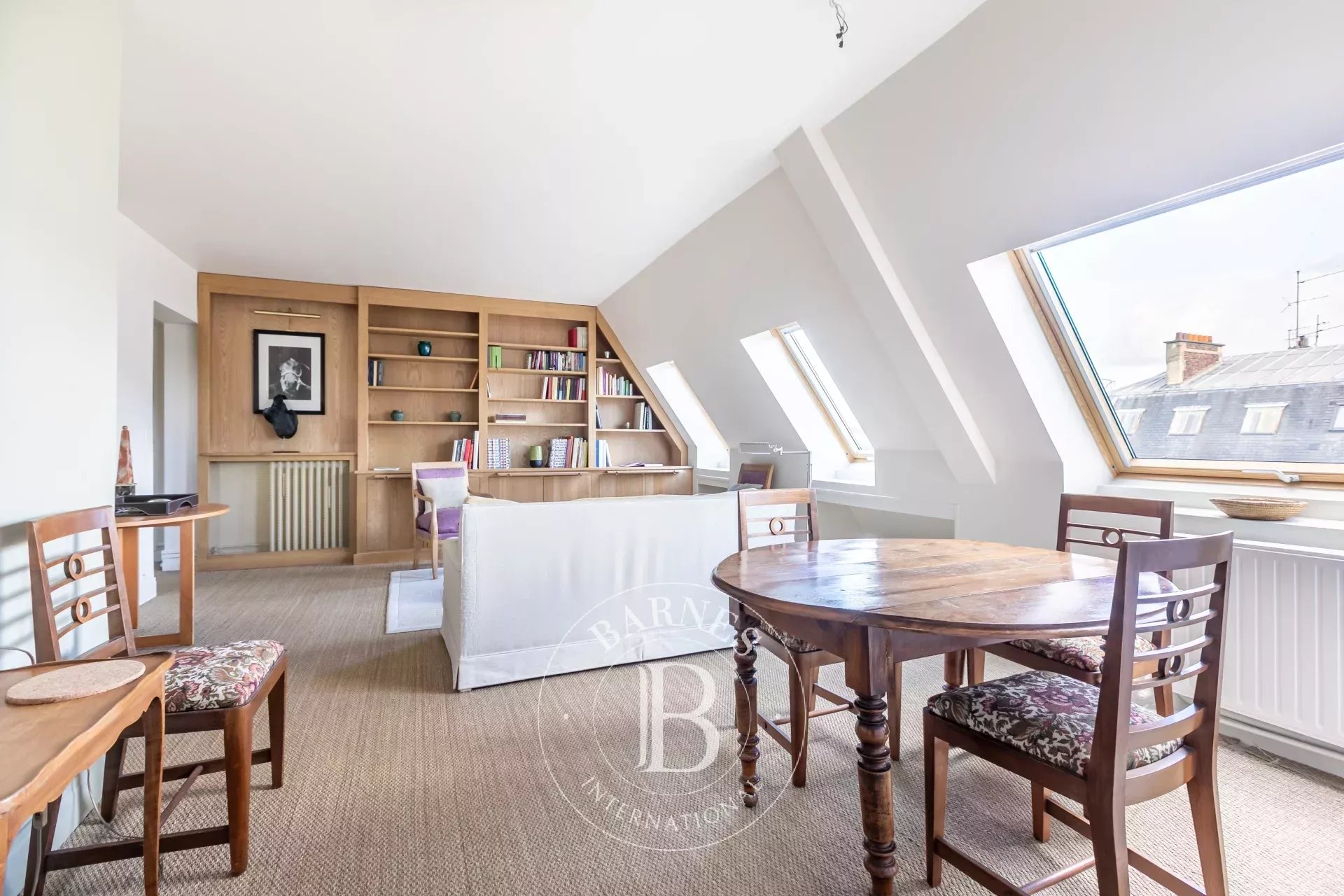 Daire Paris 8ème - picture 4