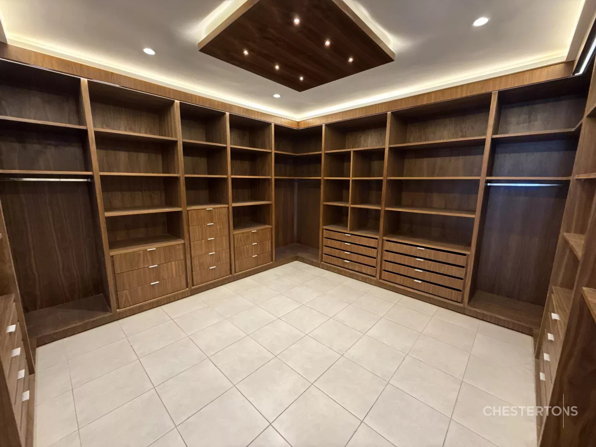 Image of Villa - 8 Bedrooms for Sale in Rabat-Rabat-Morocco, Image 21