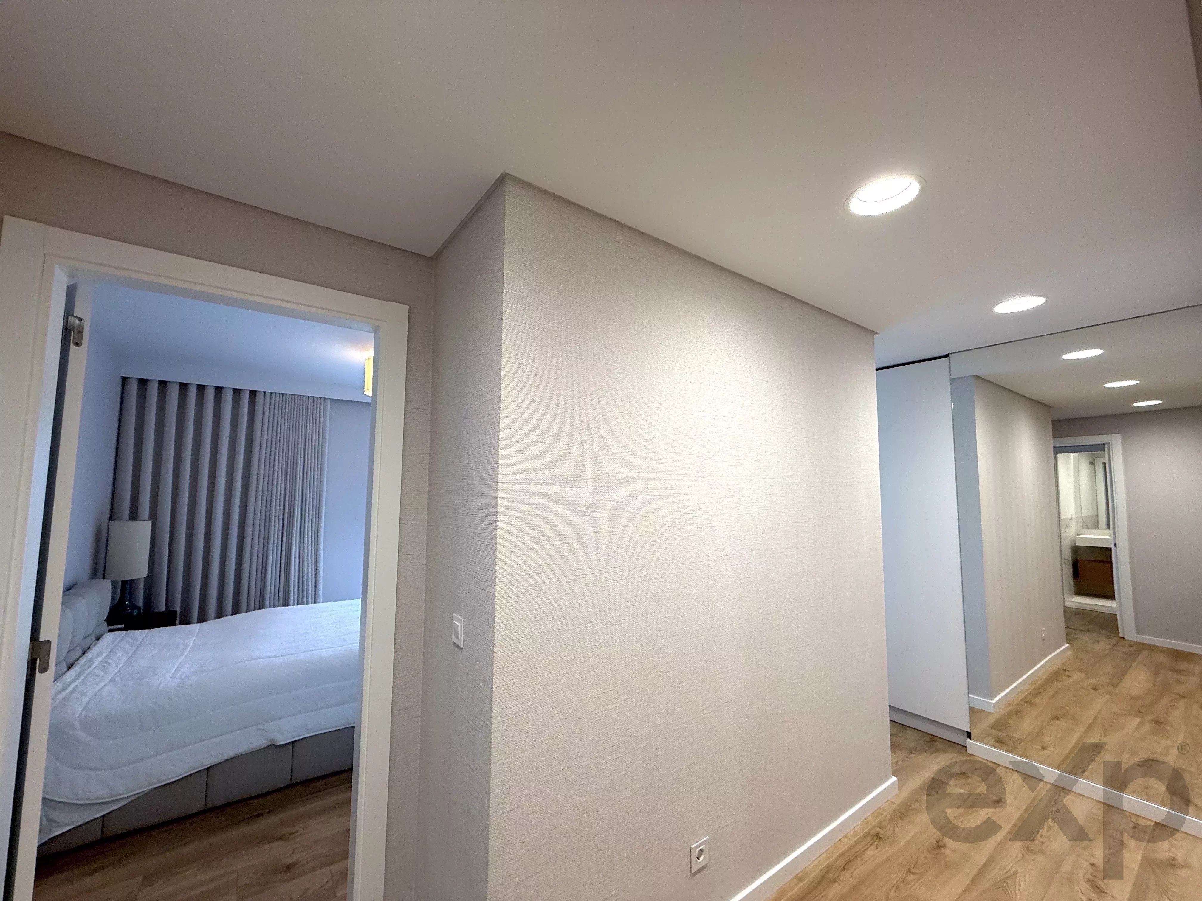 2-BEDR. SUITE, POOL, BALCONY, GARAGE 86647813 image 15