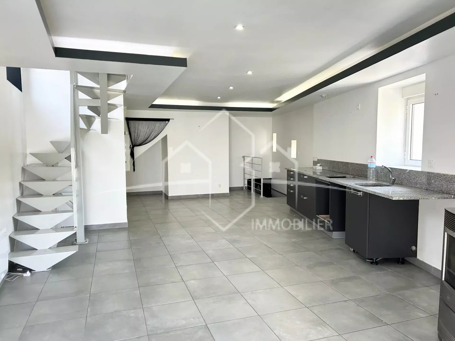 T4 duplex à Lens-Lestang