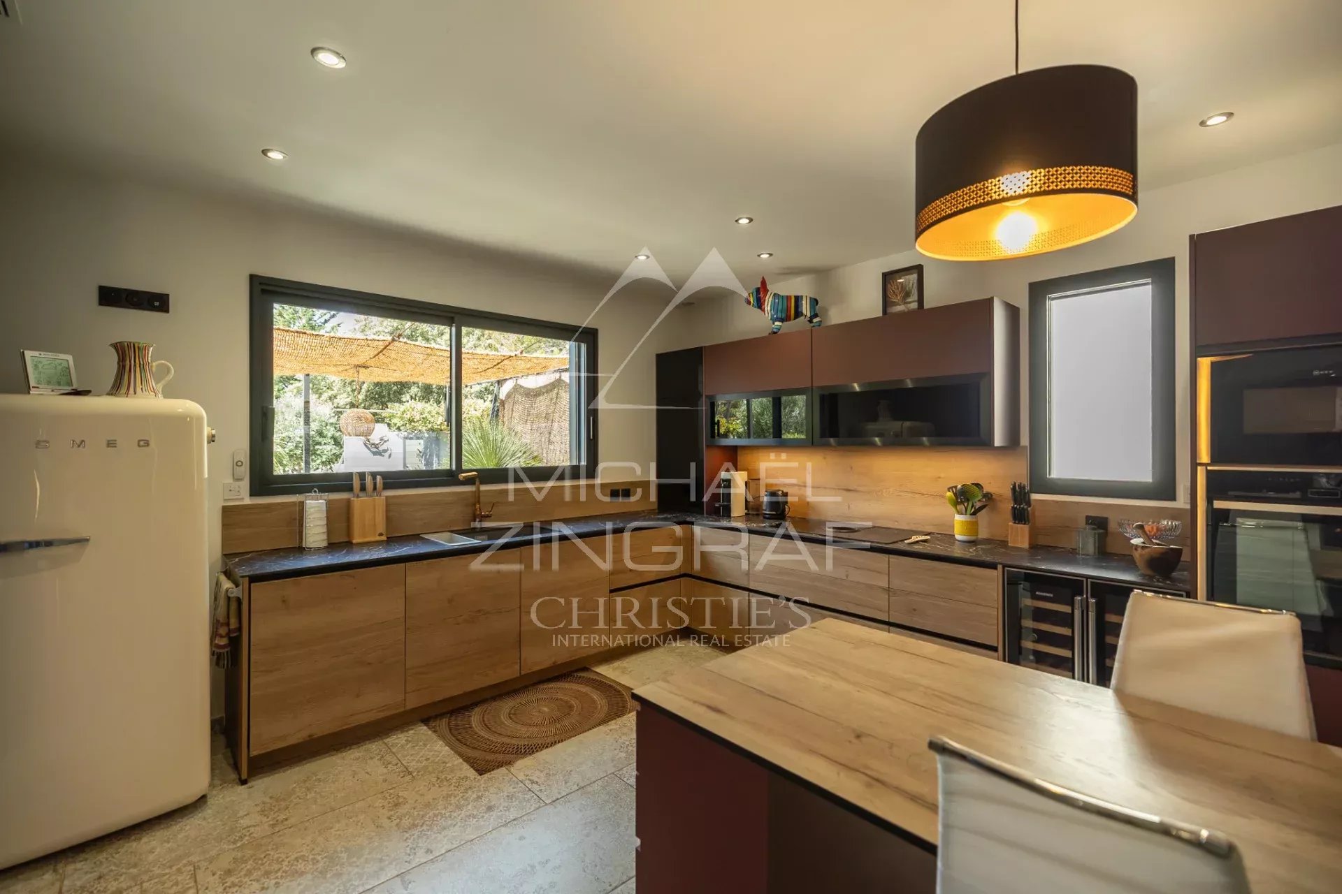 3 Bedroom Villa/Townhouse's Image 7
