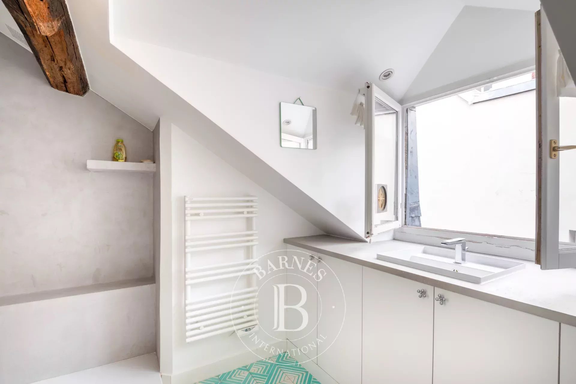 Daire Paris 4ème - picture 15