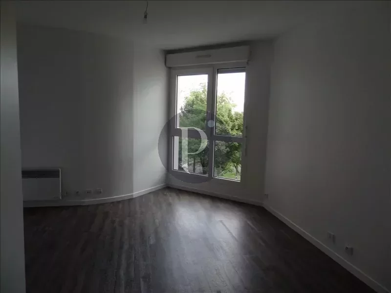 location-appartement-1-piece-chatenay-malabry-83872249