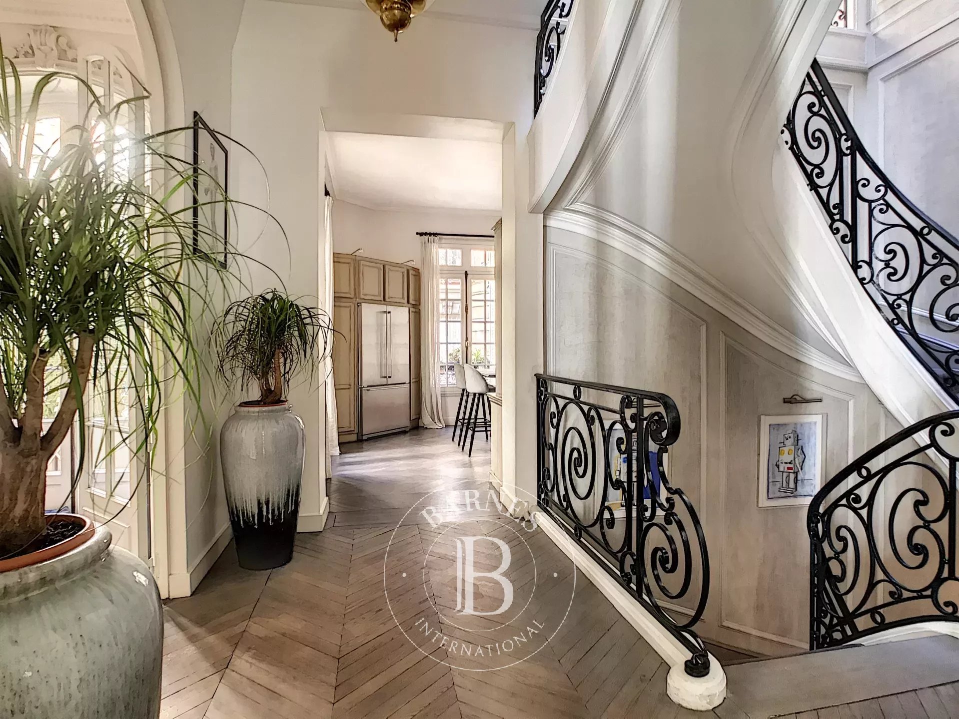 Konak Paris 17ème - picture 23