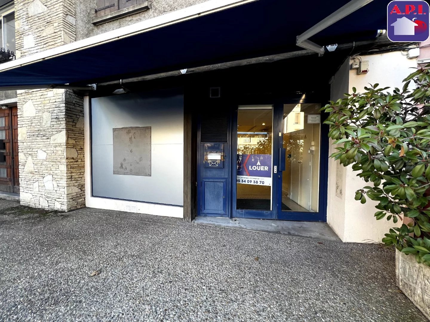 Location Bureau Tarascon-sur-Ariège