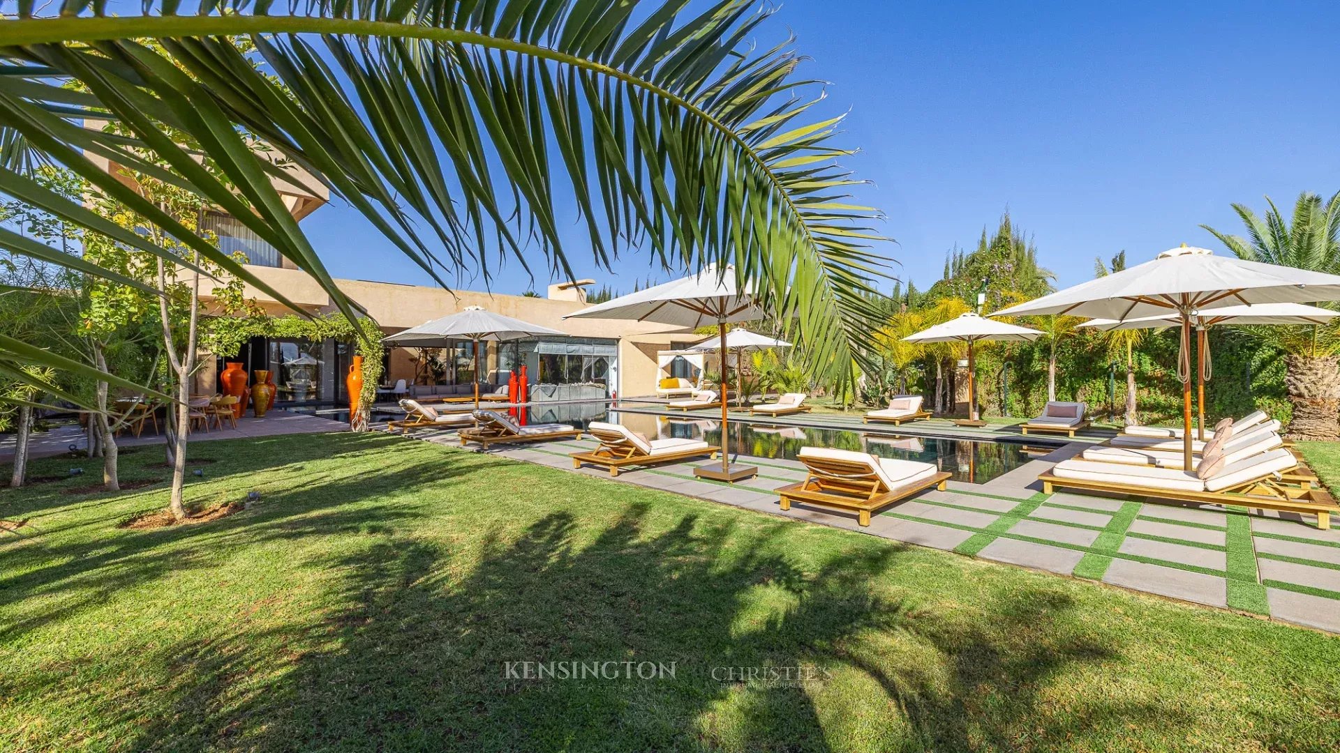 6 Bedroom Villa/Townhouse's Image 13