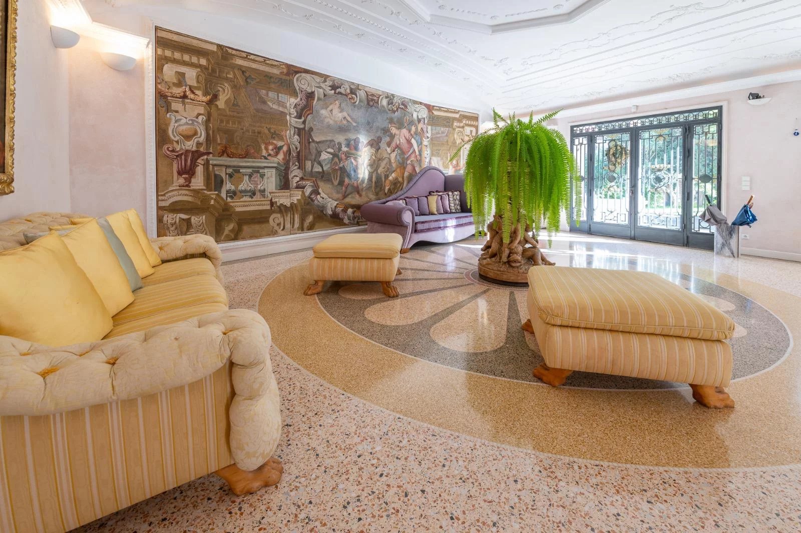 Propriété rare de 2 hectares aux portes de Monaco – Domaine de prestige vue mer avec fort potentiel