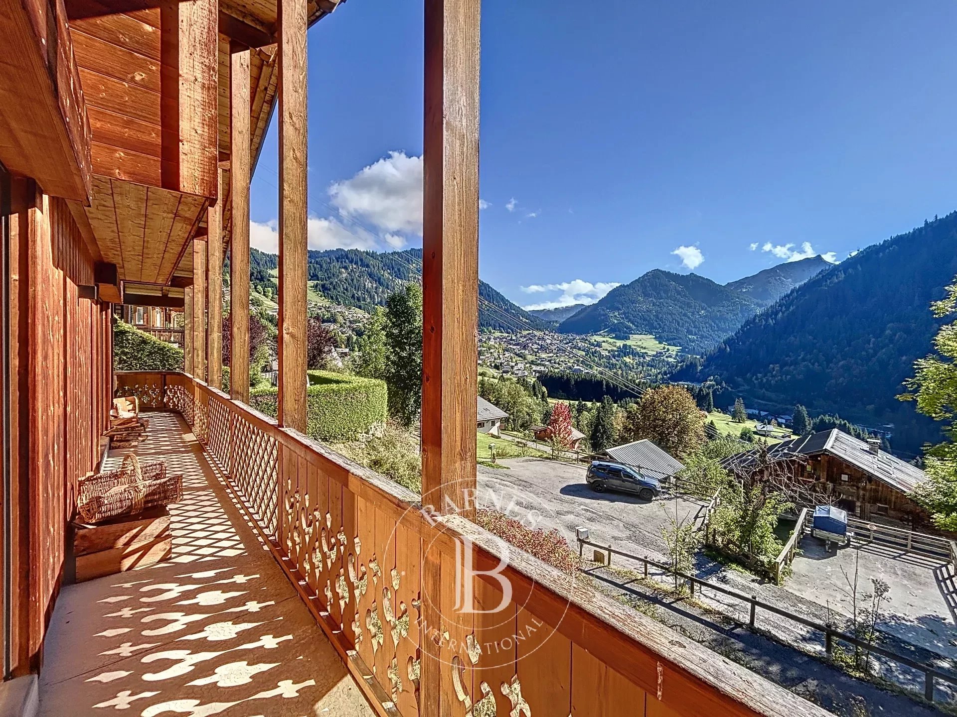 Photo of Châtel - Chalet of 260 sq m (220 sq m living space) - 4234 sq m of land - Near village center in a sought-after area with magnificent South-West exposure