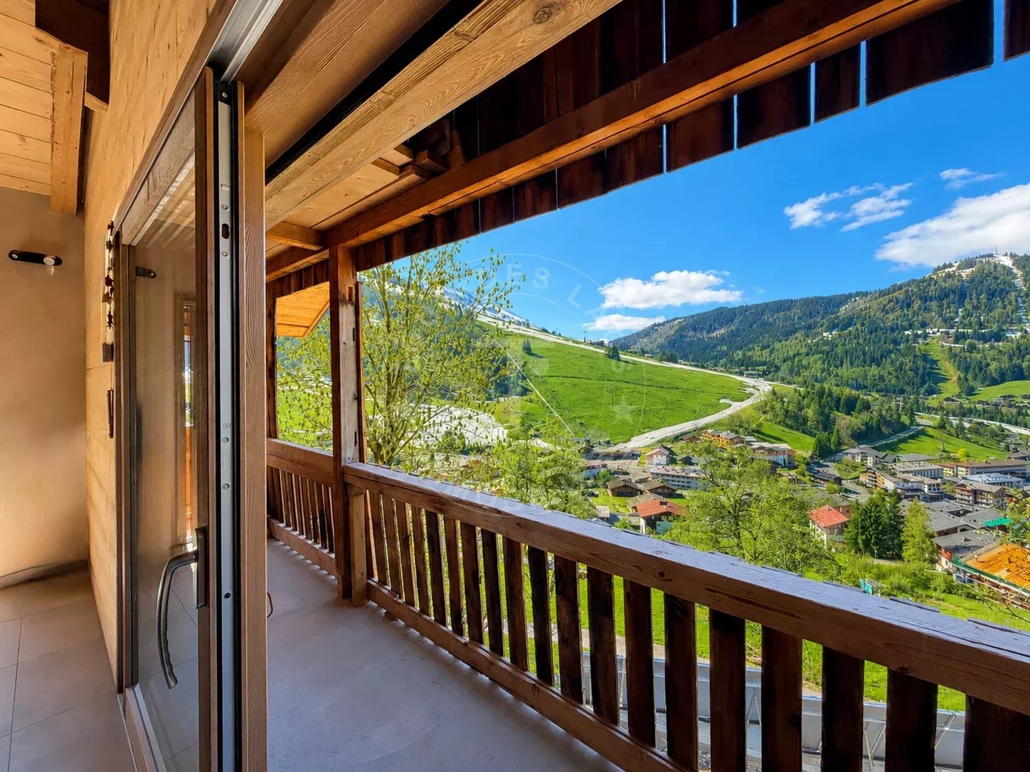 Half- farmhouse with 4 bedrooms, fully renovated in 2026