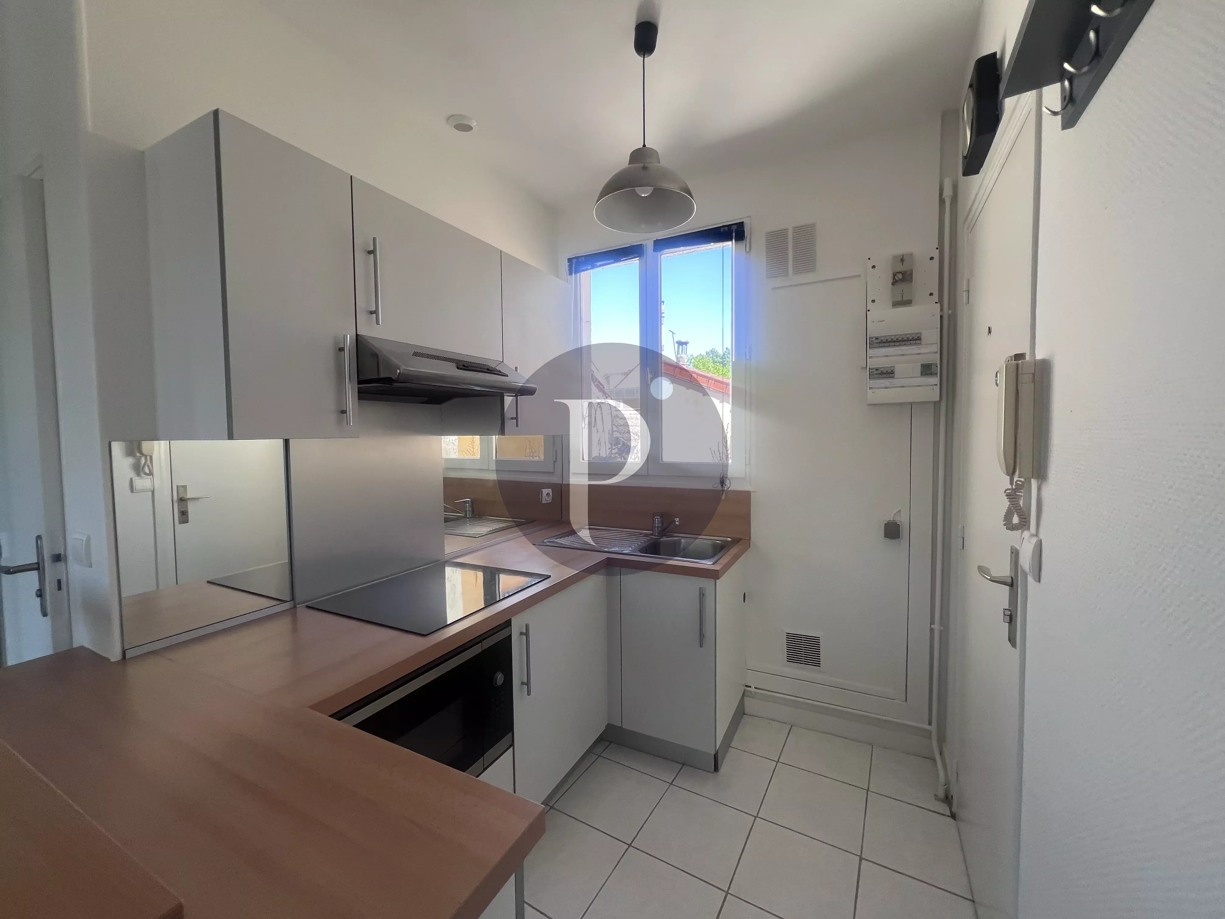 location-appartement-1-piece-sceaux-85899745