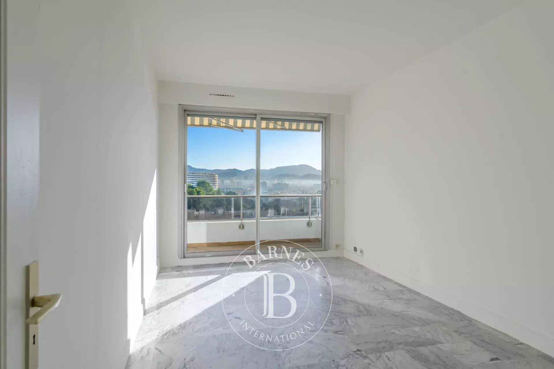 Daire Marseille 8ème - picture 12