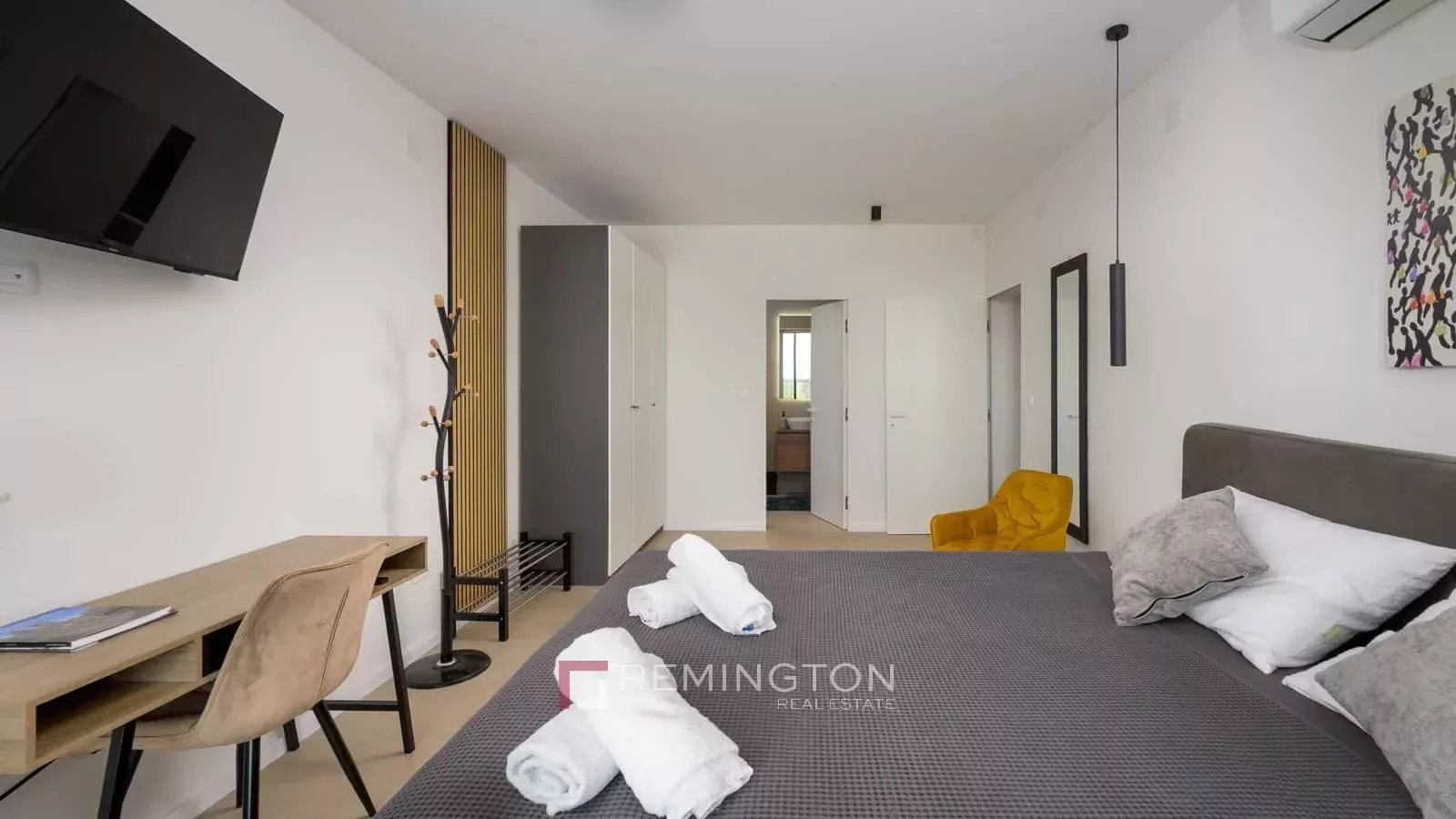 3 Bedroom Villa/Townhouse's Image 15