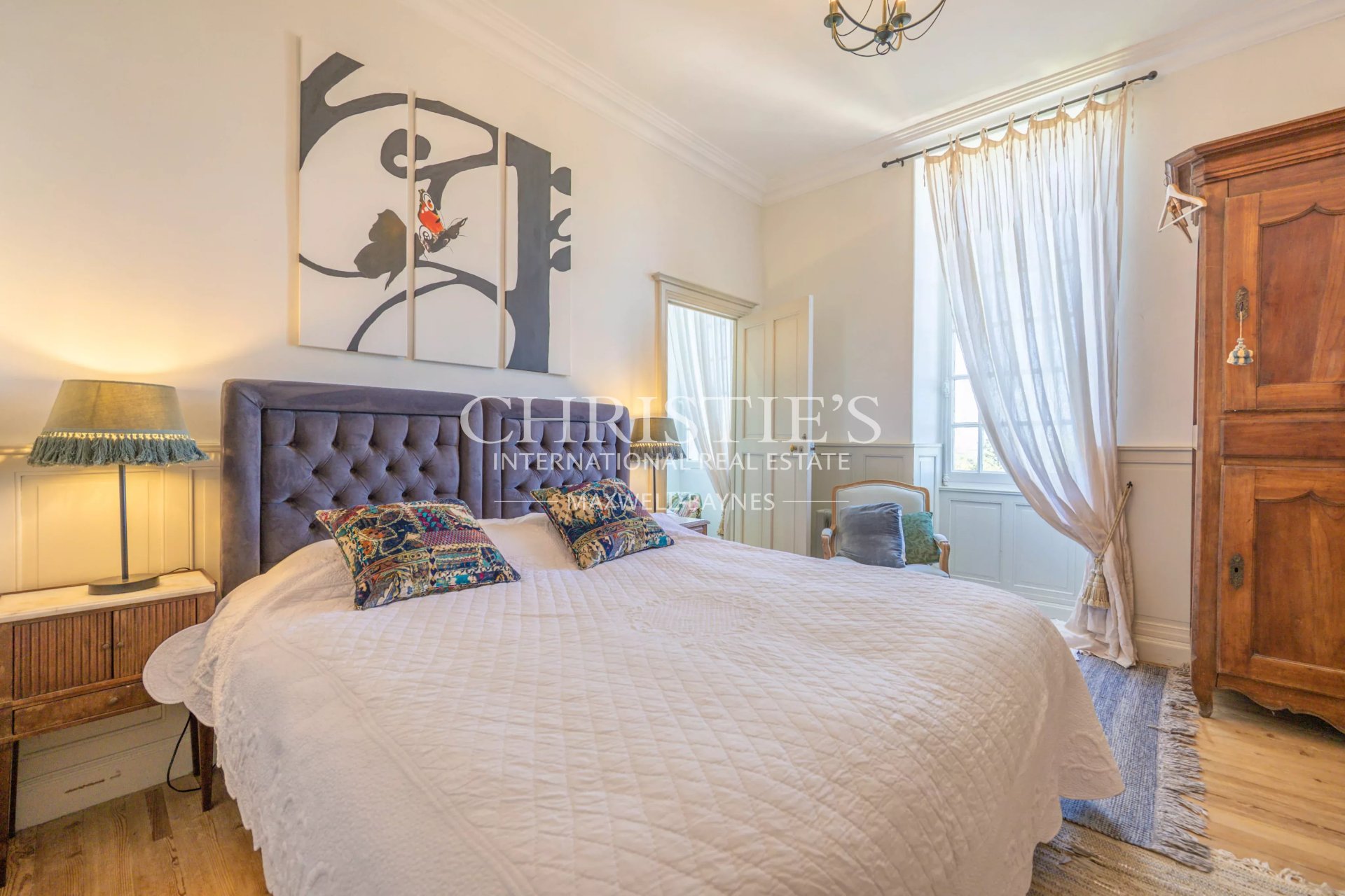 10 Bedroom Chateau's Image 14