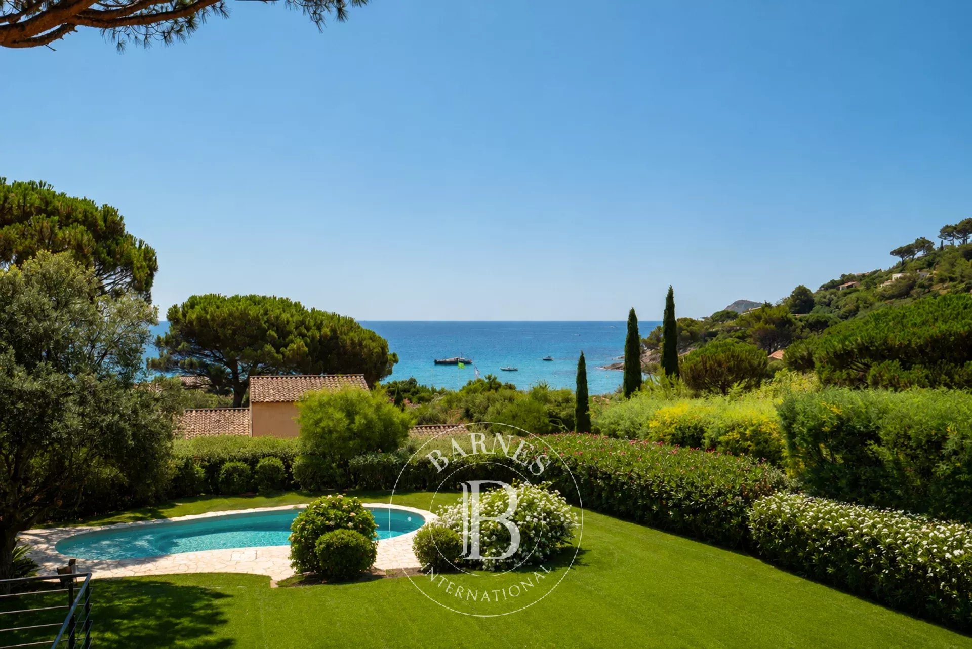 Villa Ramatuelle  -  ref 87198368 (picture 3)