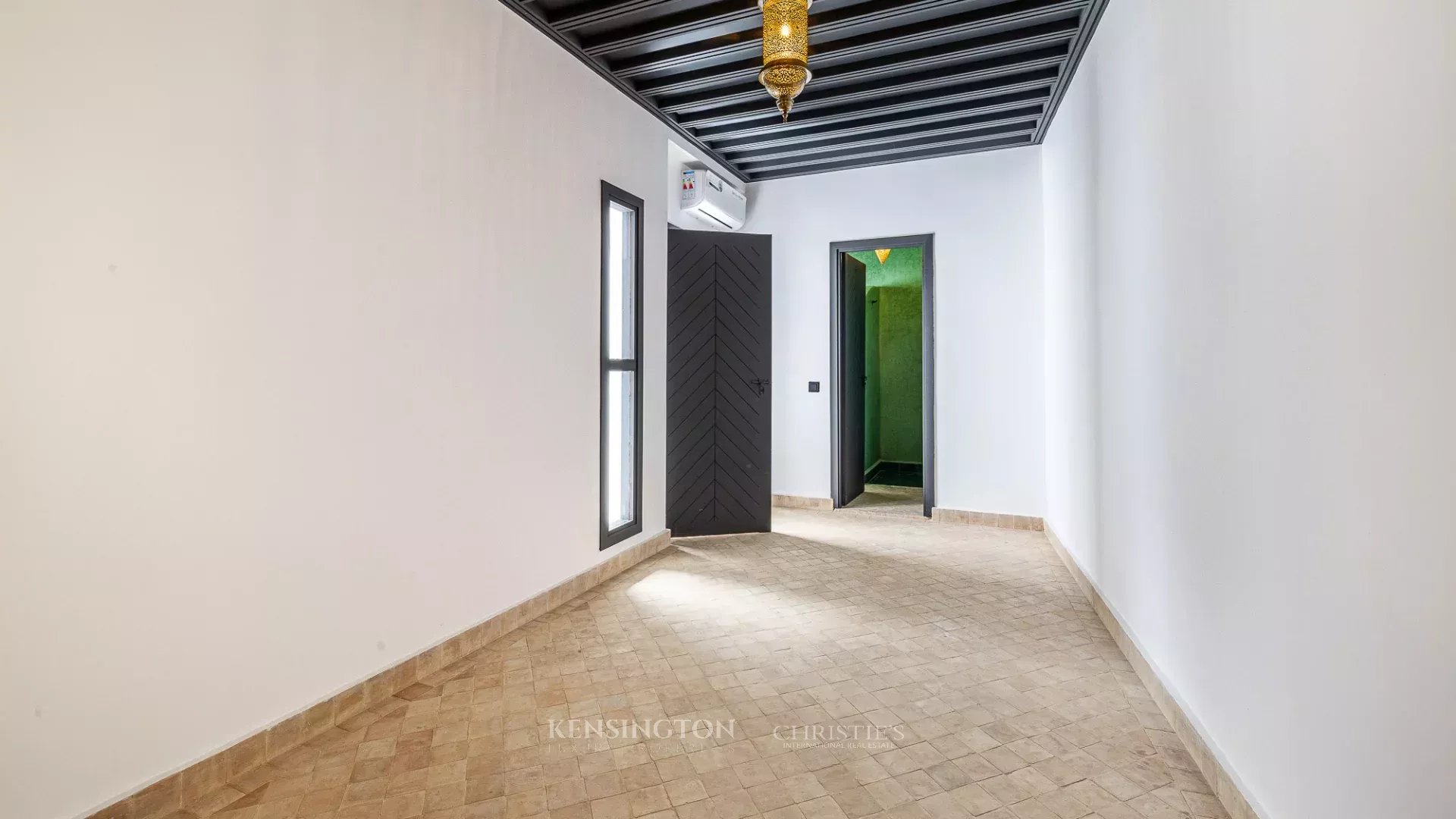 4 Bedroom Villa/Townhouse's Image 12