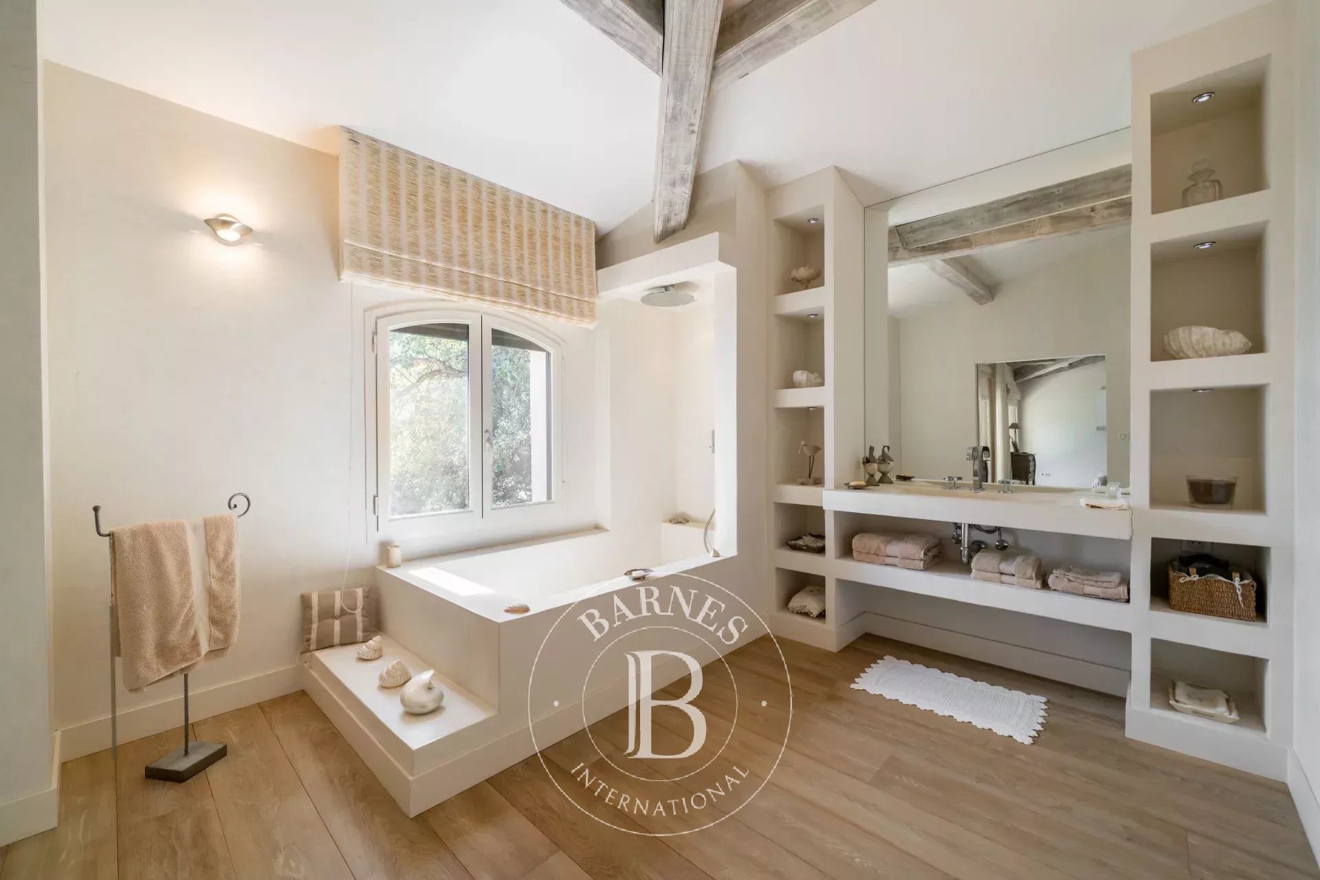 Villa Saint-Raphaël - picture 7