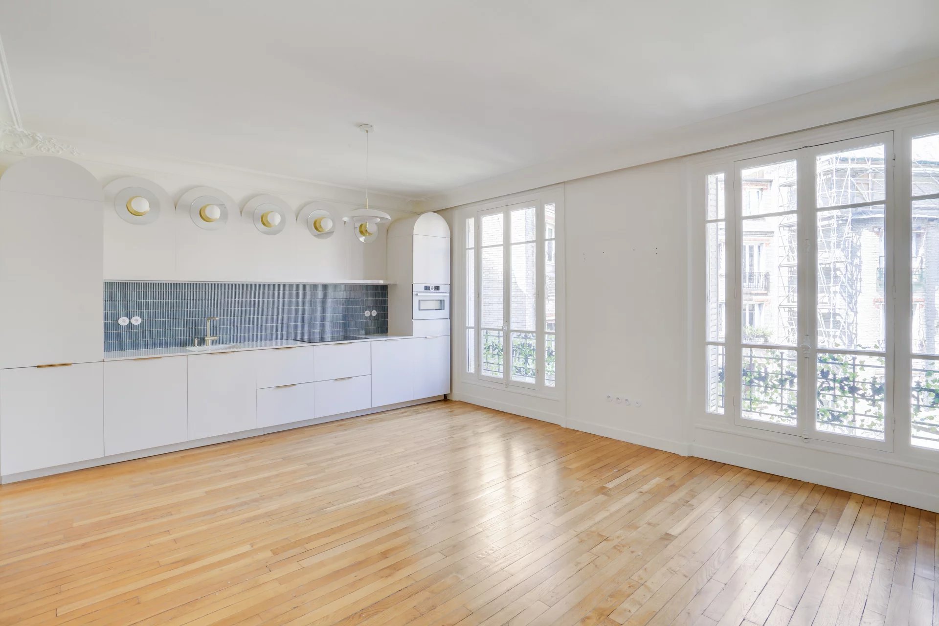 Paris XVIe - Elegant Apartment at 5th floor