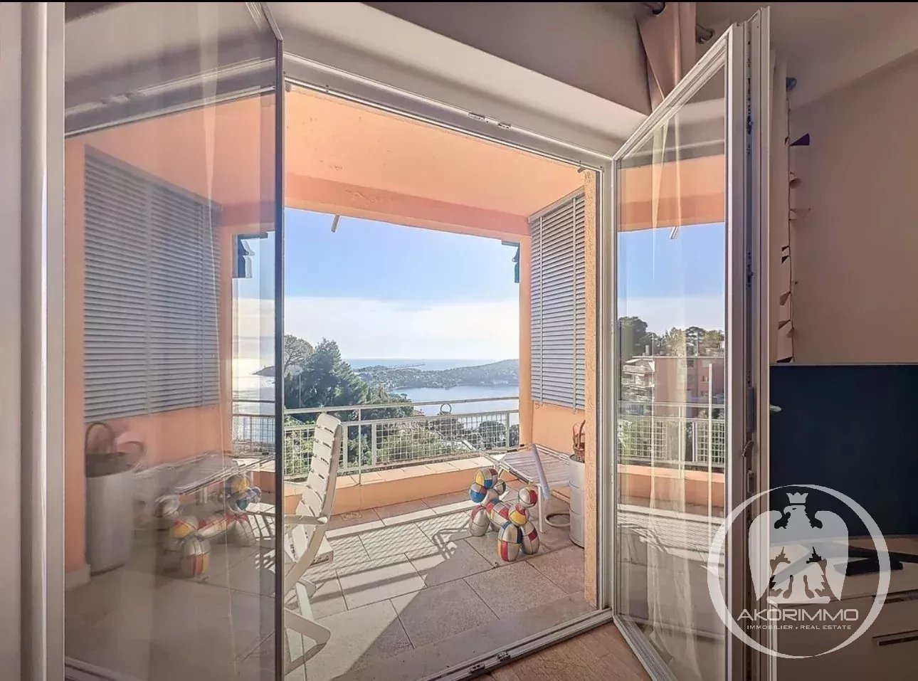Sale Apartment - Villefranche-sur-Mer Corne d'Or