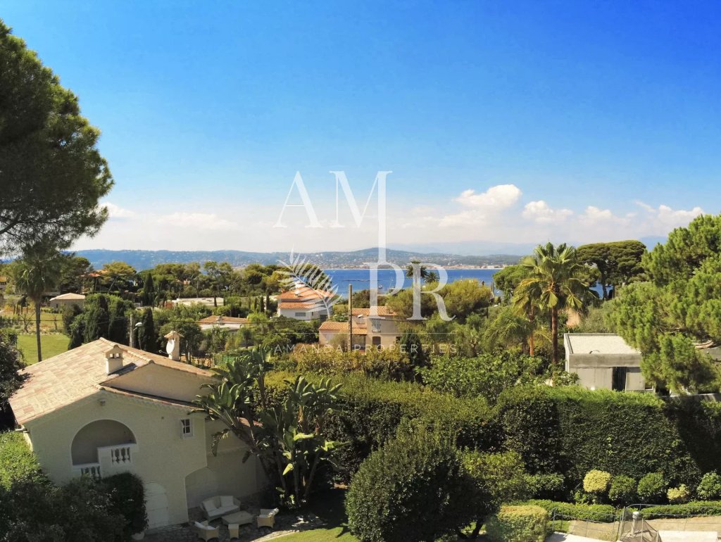 Villa for sale in Antibes — Luxury Villa in Cap d'Antibes | Exceptional Family Estate with Sea Views