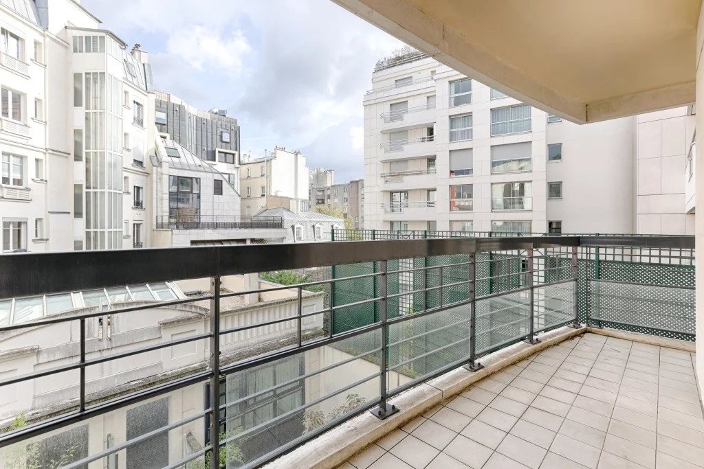 Sale Apartment Levallois-Perret
