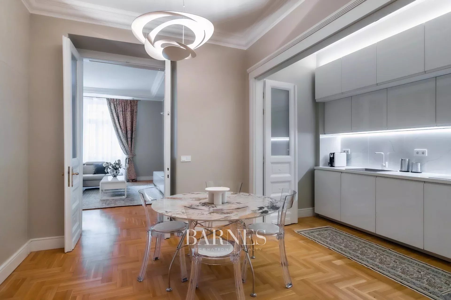 Daire Budapest V. kerülete - picture 10