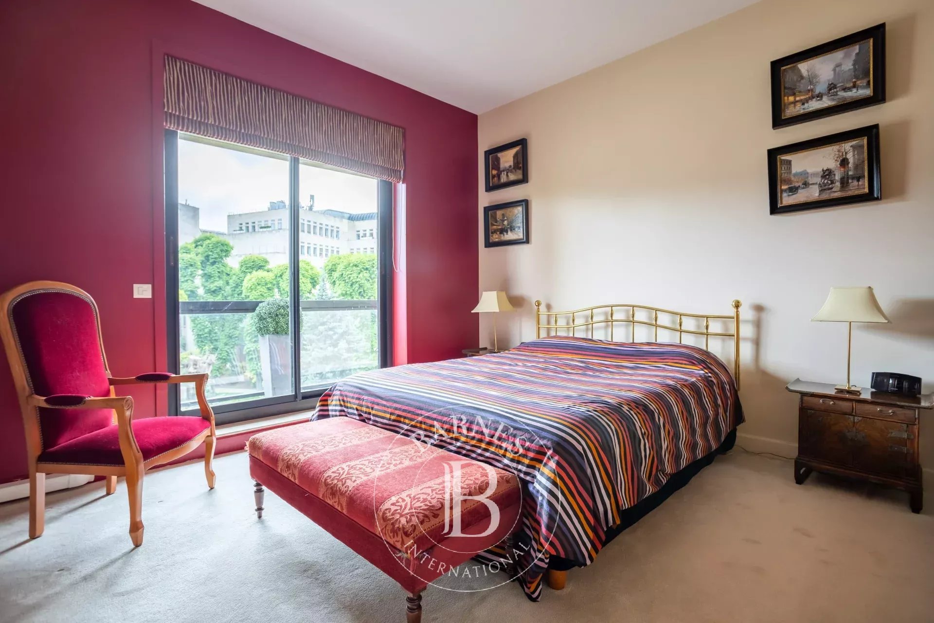 Paris 16 - Avenue Foch - 2 bedrooms - Terrace and unobstructed view - picture 7