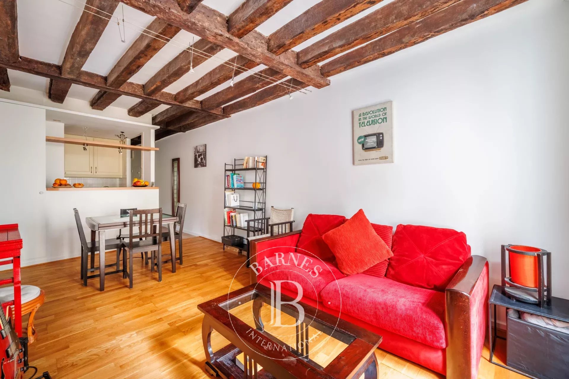 Daire Paris 4ème - picture 7