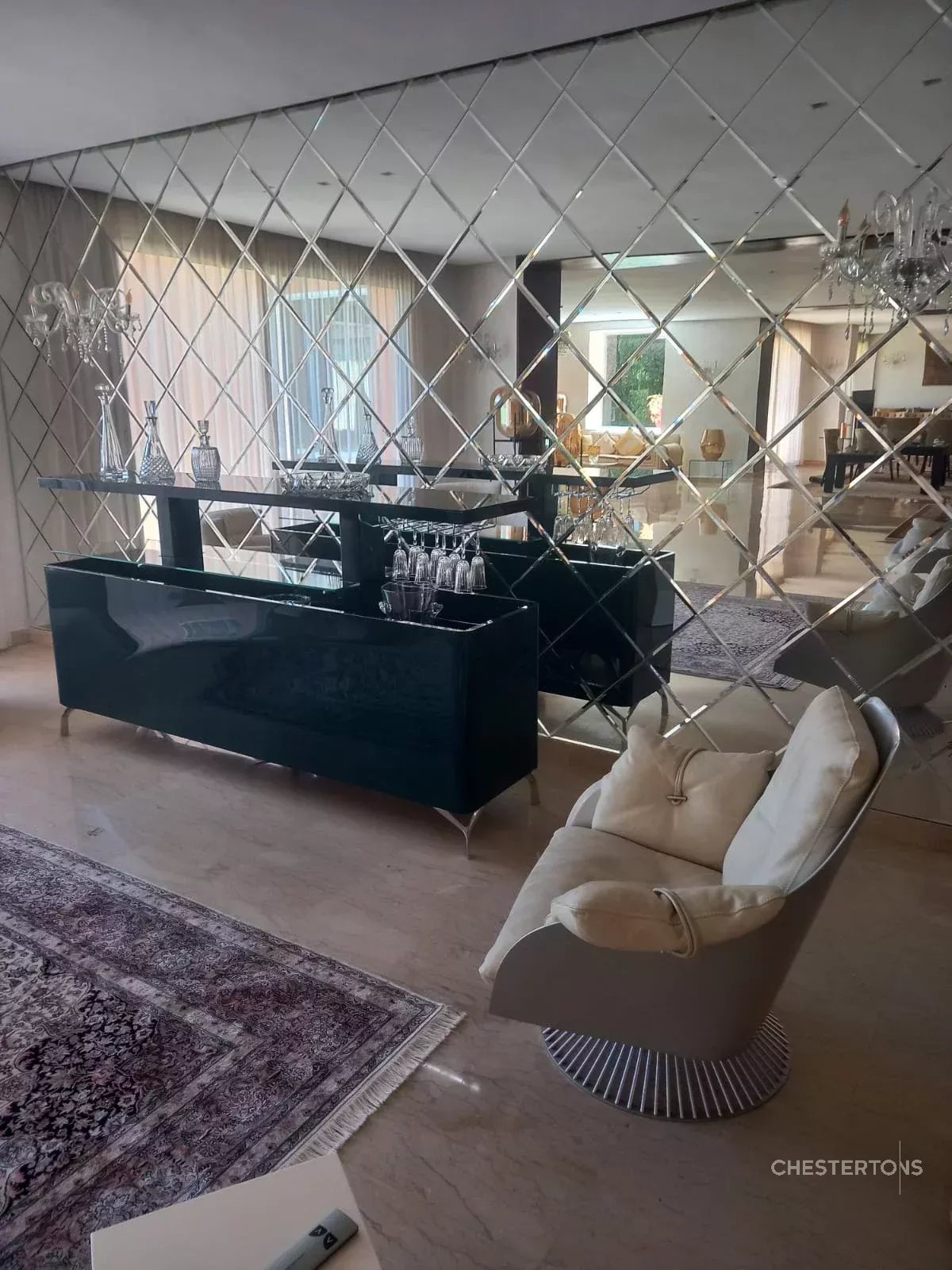 Image of Villa - 5 Bedrooms for Sale in Marrakech-Ménara-Marrakech-Morocco, Image 13