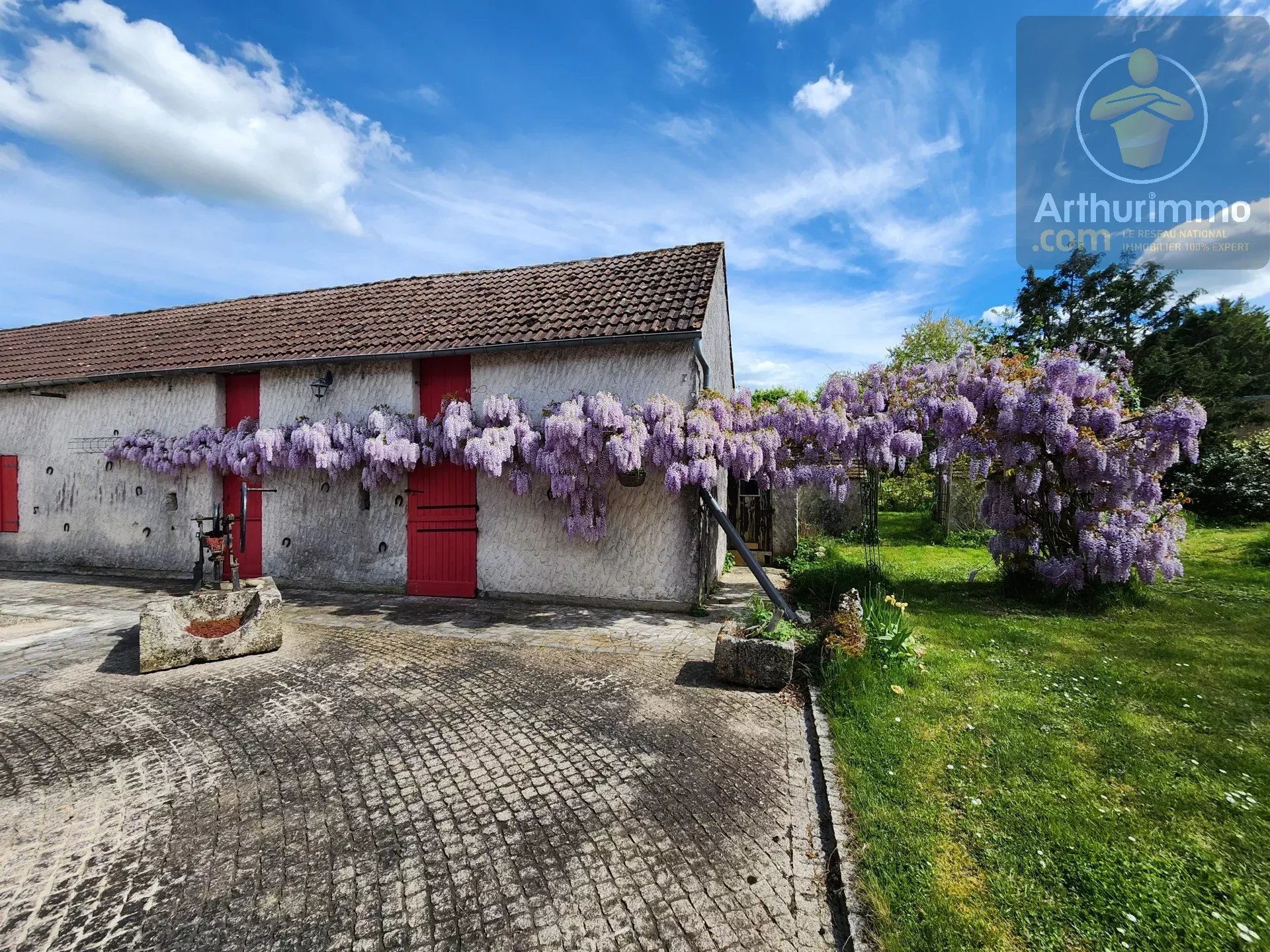 Longère Restaurée – 9 Pièces – DPE C – Jardin Paysager de 3 175 m² à Villorceau — photo 3