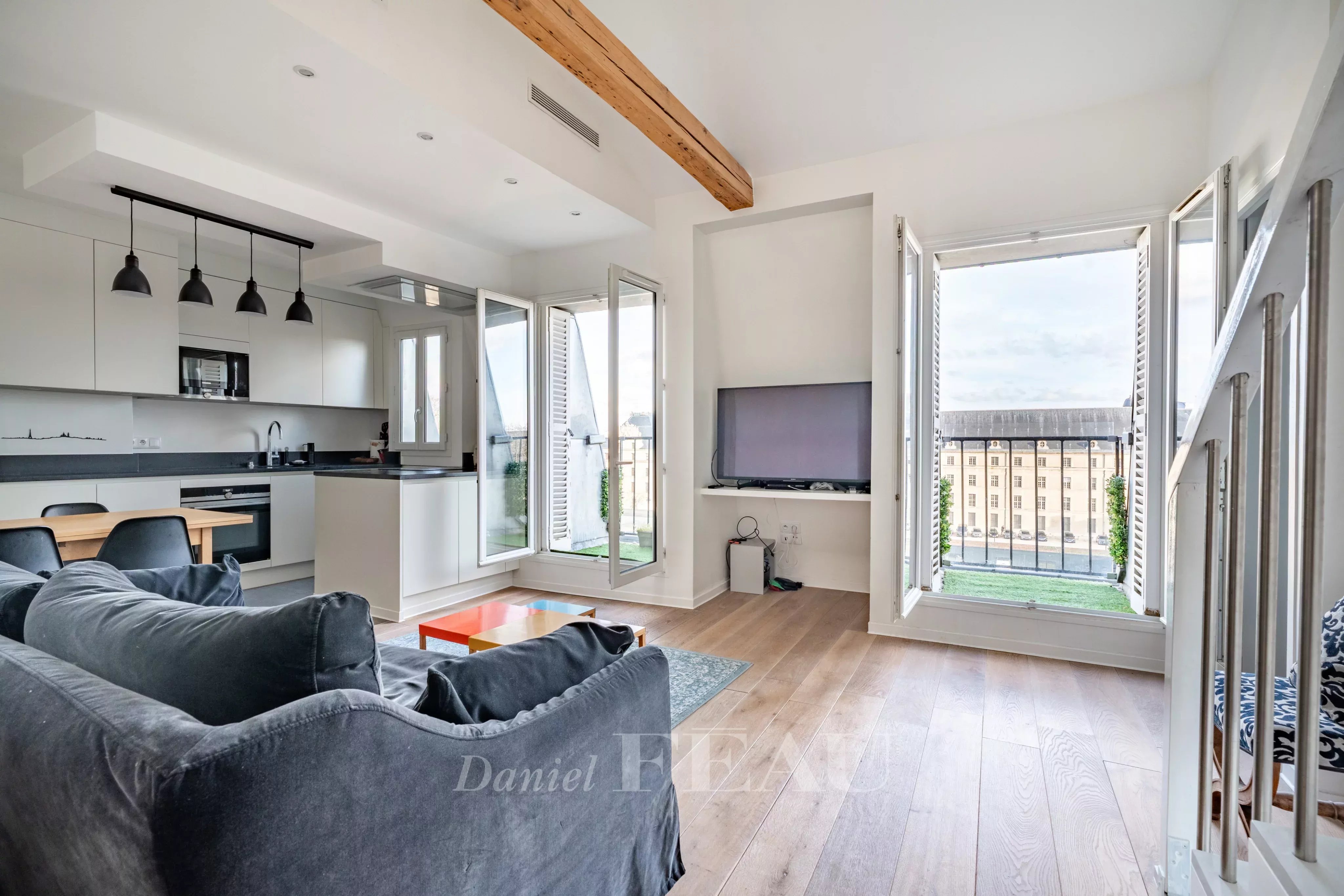 Sale Apartment Paris 7th