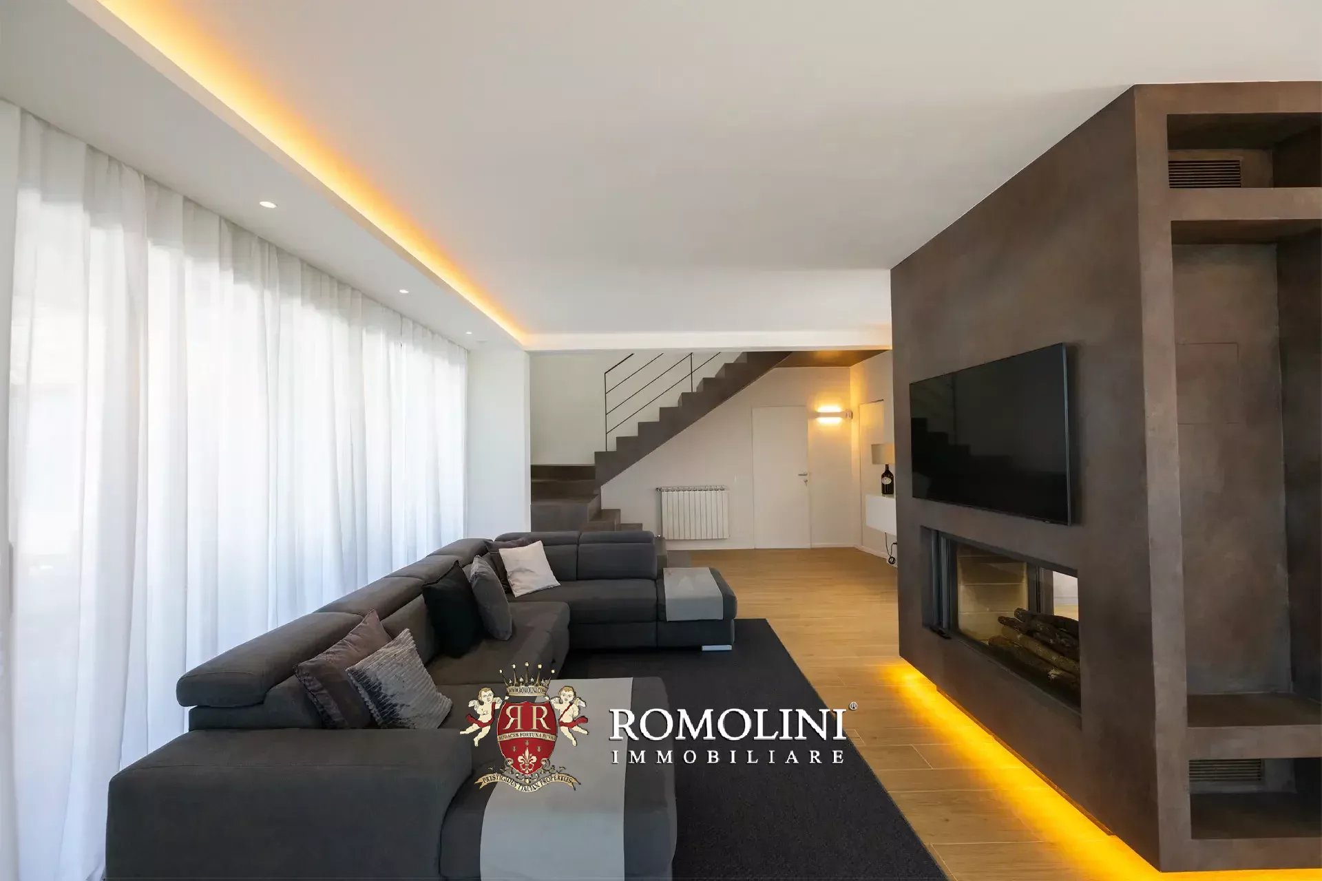 3 Bedroom Villa/Townhouse's Image 27