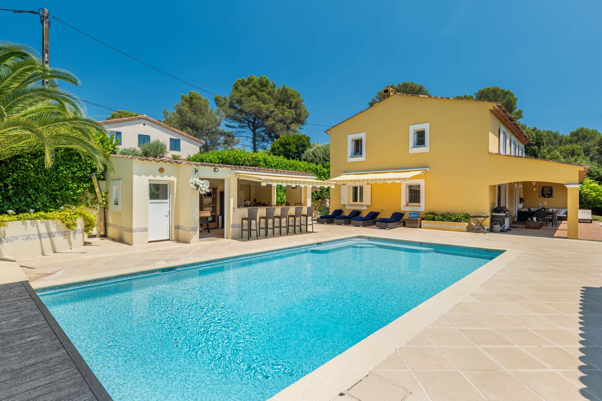 Sale House Valbonne Peyniblou