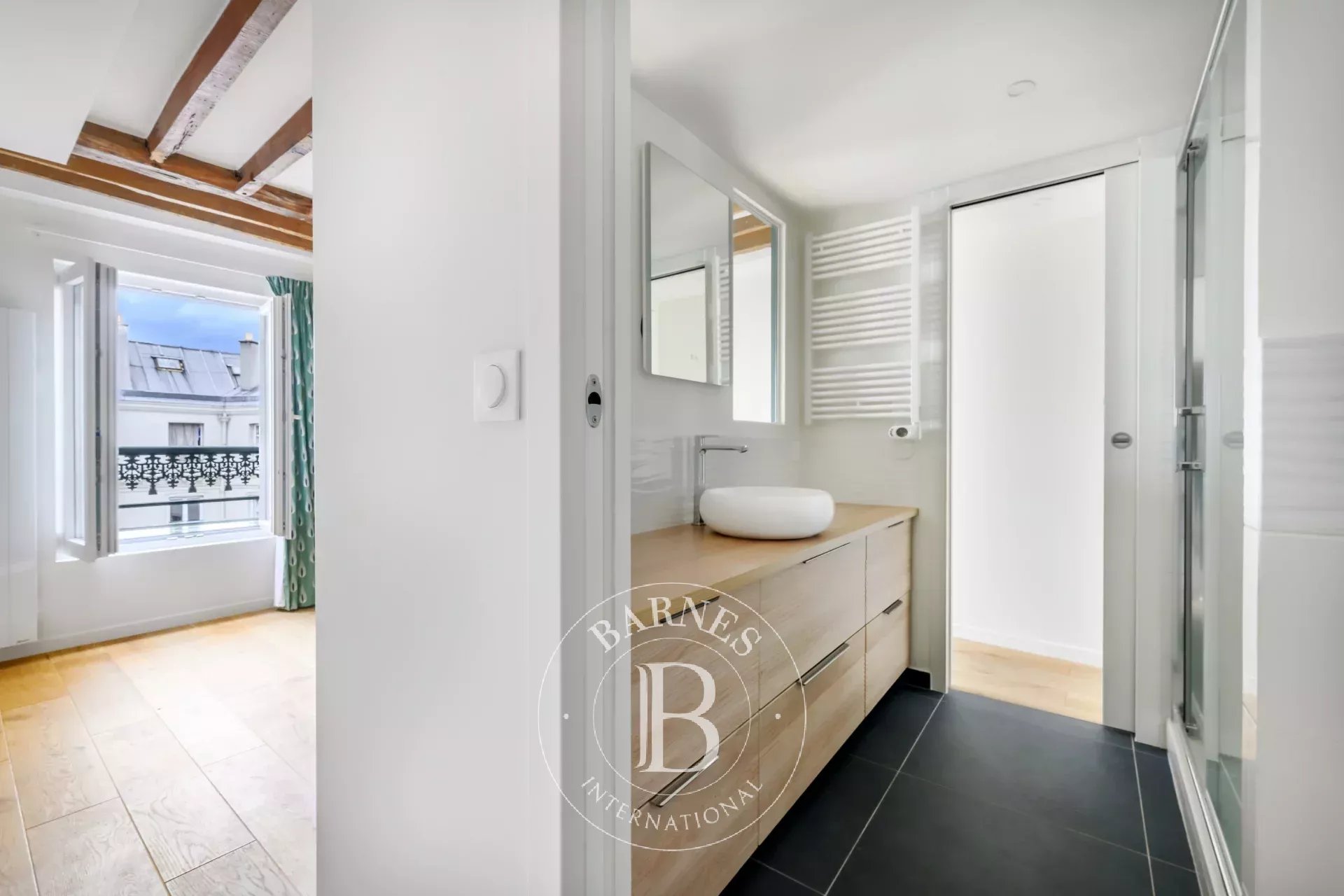 Daire Paris 3ème - picture 9