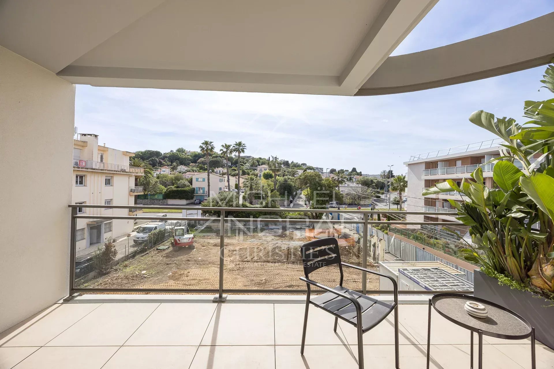 Apartment/Flat's Image 5