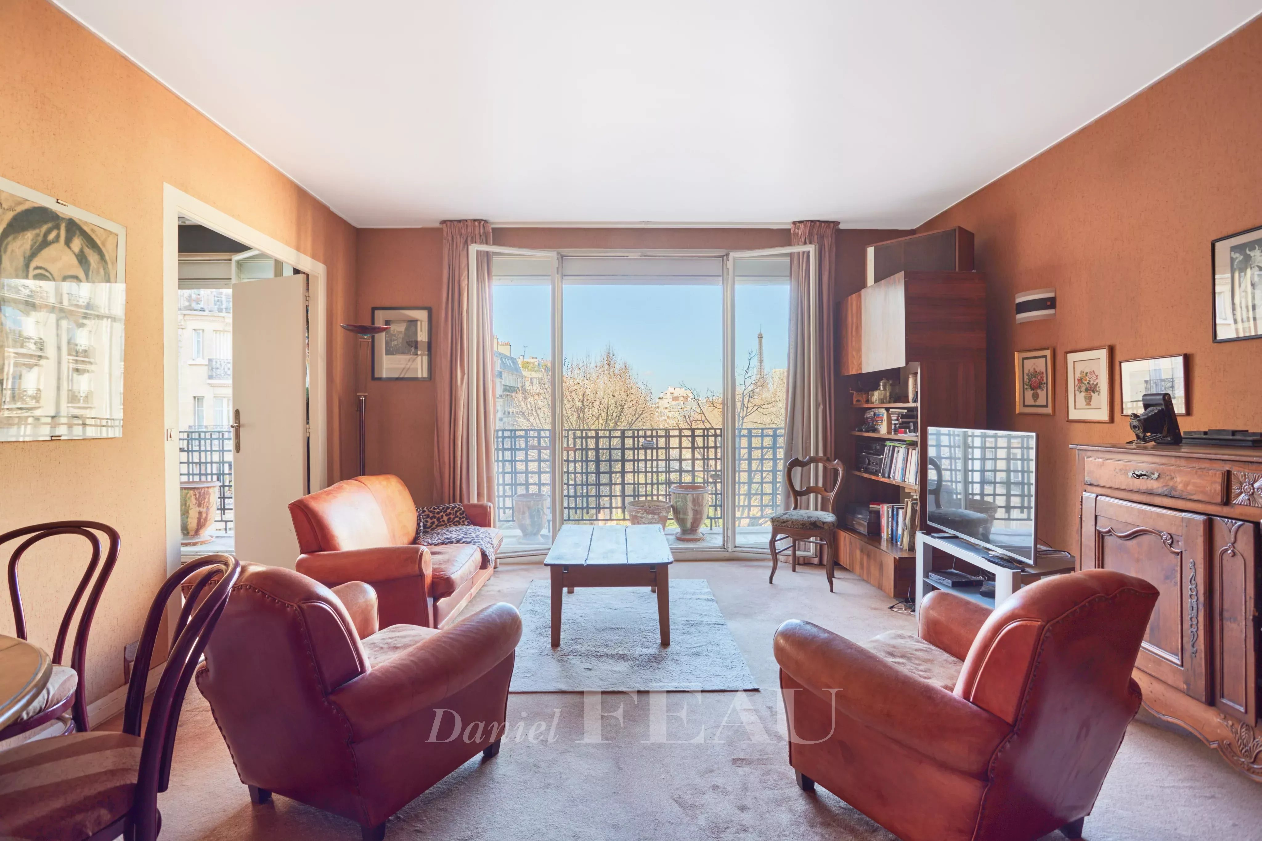 Sale Apartment Paris 15th