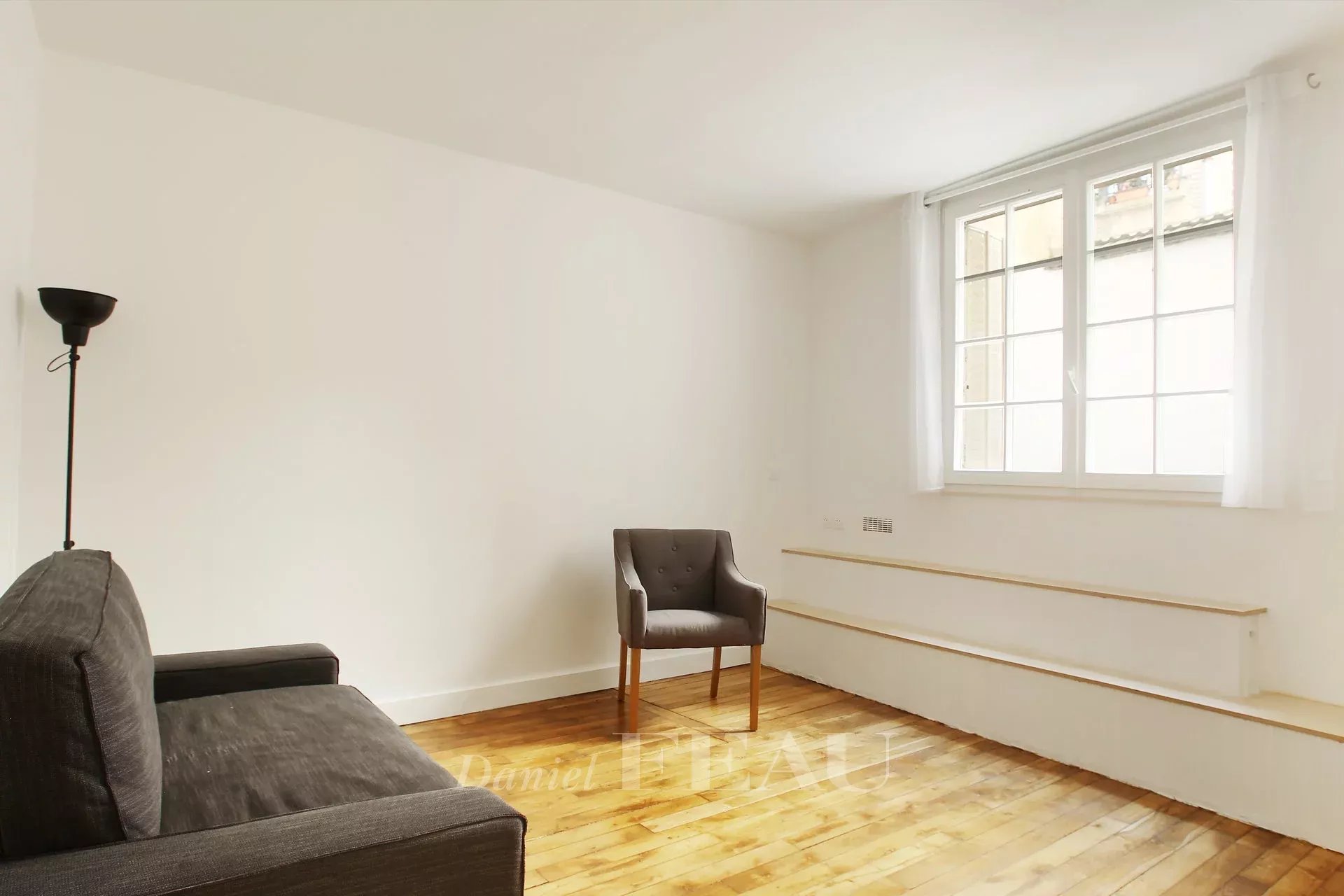 Play room Wooden floor
