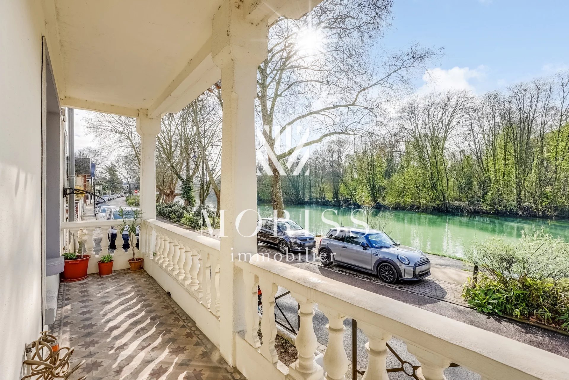 Agence immobilière de 