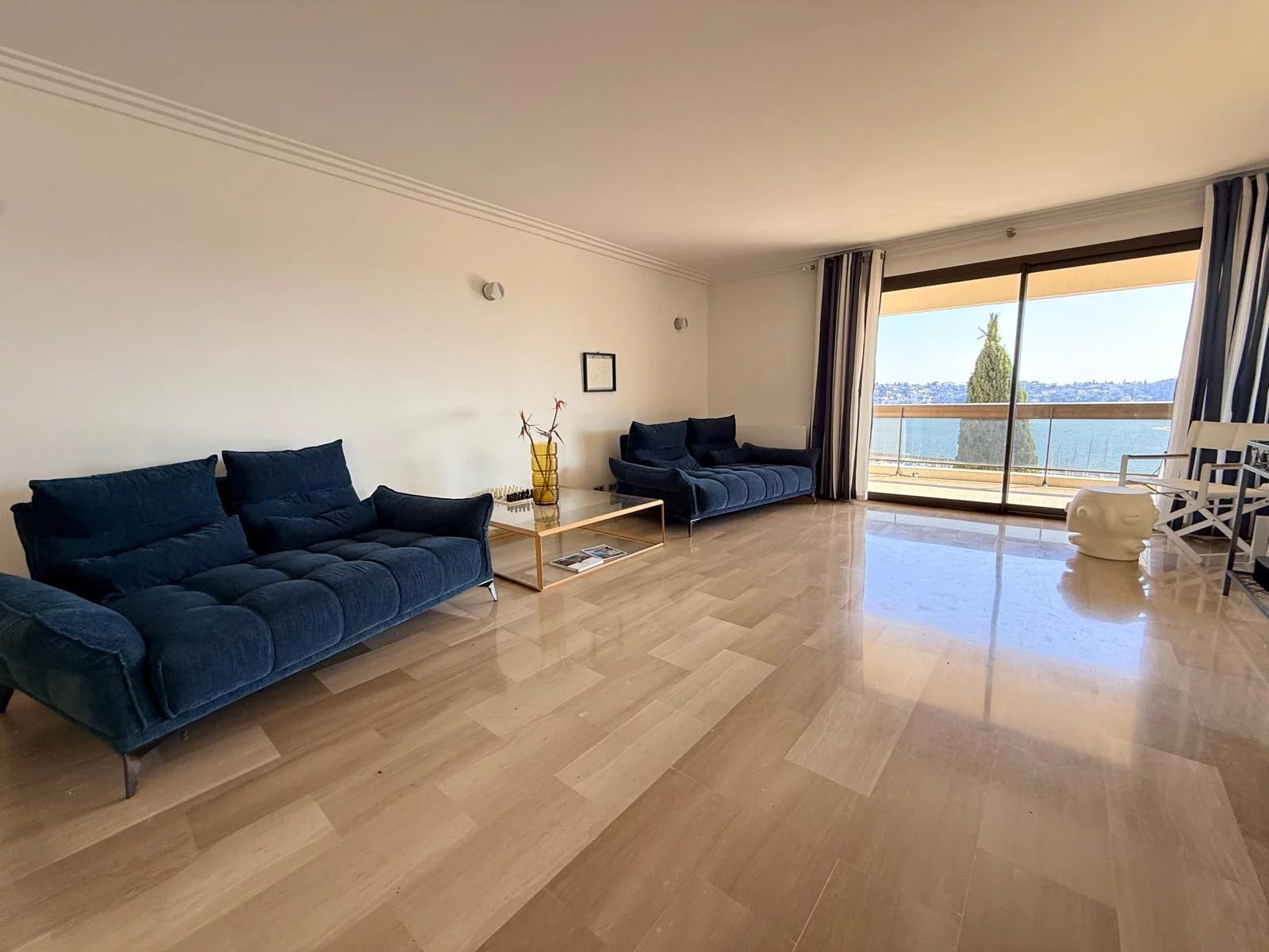 Villefranche-sur-mer, location saisonnière, Appartement villa de 148m², 4 chambres, parking, vue mer, piscine - Photo 2