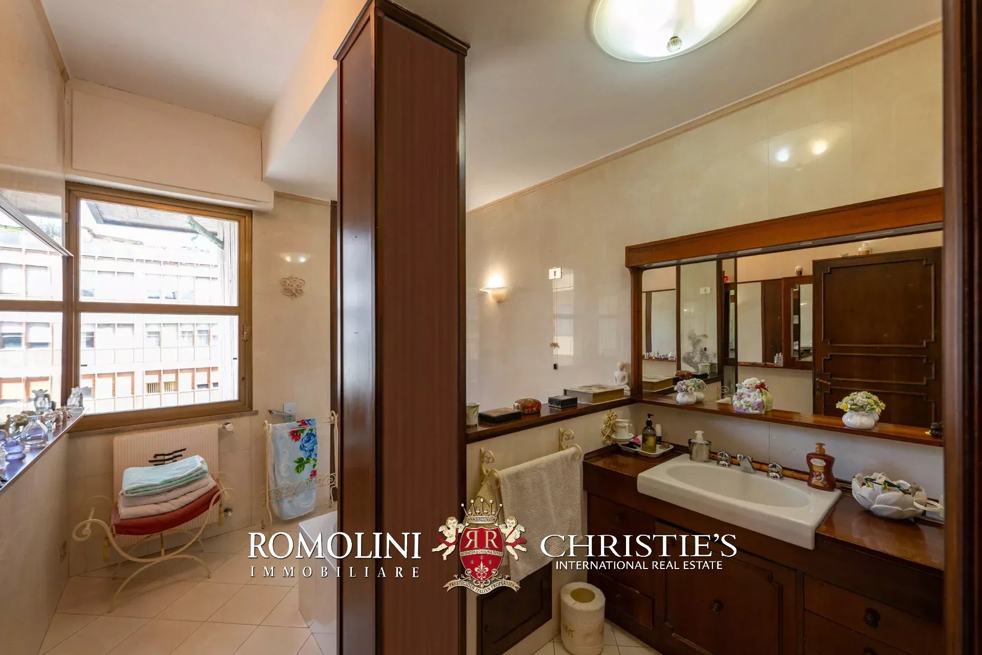 4 Bedroom Apartment/Flat's Image 23