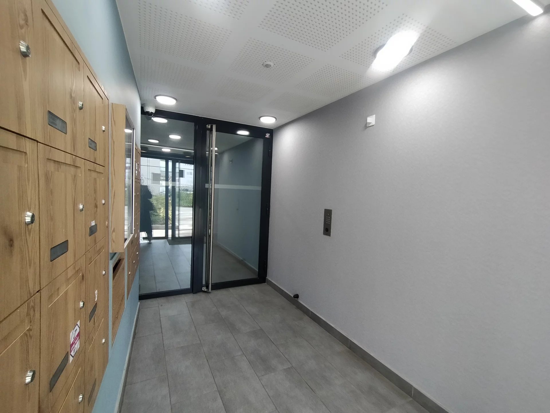 7932591 Location Champagne-au-Mont-d’Or